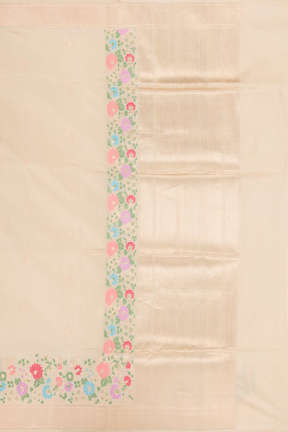 Close up image of the pallu of Pure Silk Sandal Banarasi Saree with Zari Butta on the body and Fancy Border. 