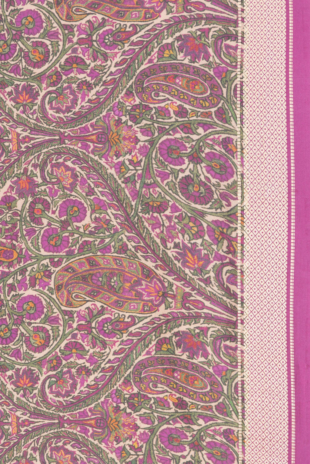 Border image of Pure Silk Purple Dual Tone Kanchipuram Saree with Printed design on the body and Zari Border. 