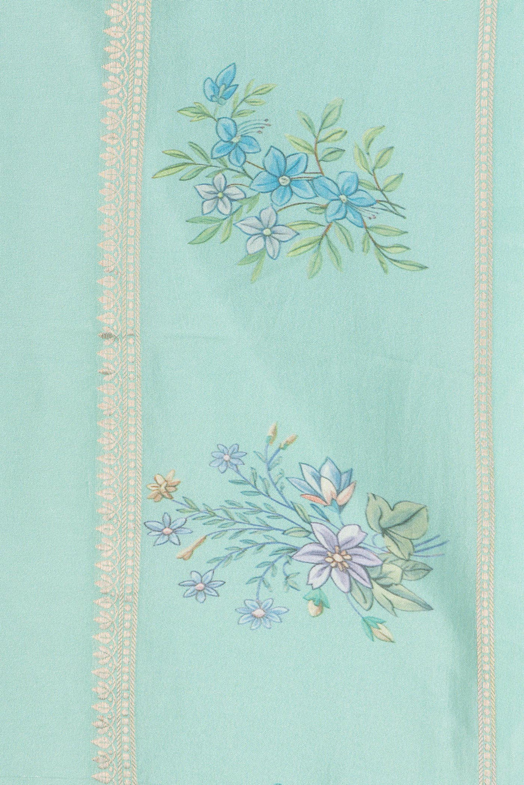 Border image of Light Green Dual Tone Crepe Saree with Zari Butta on the body and Fancy Border. 