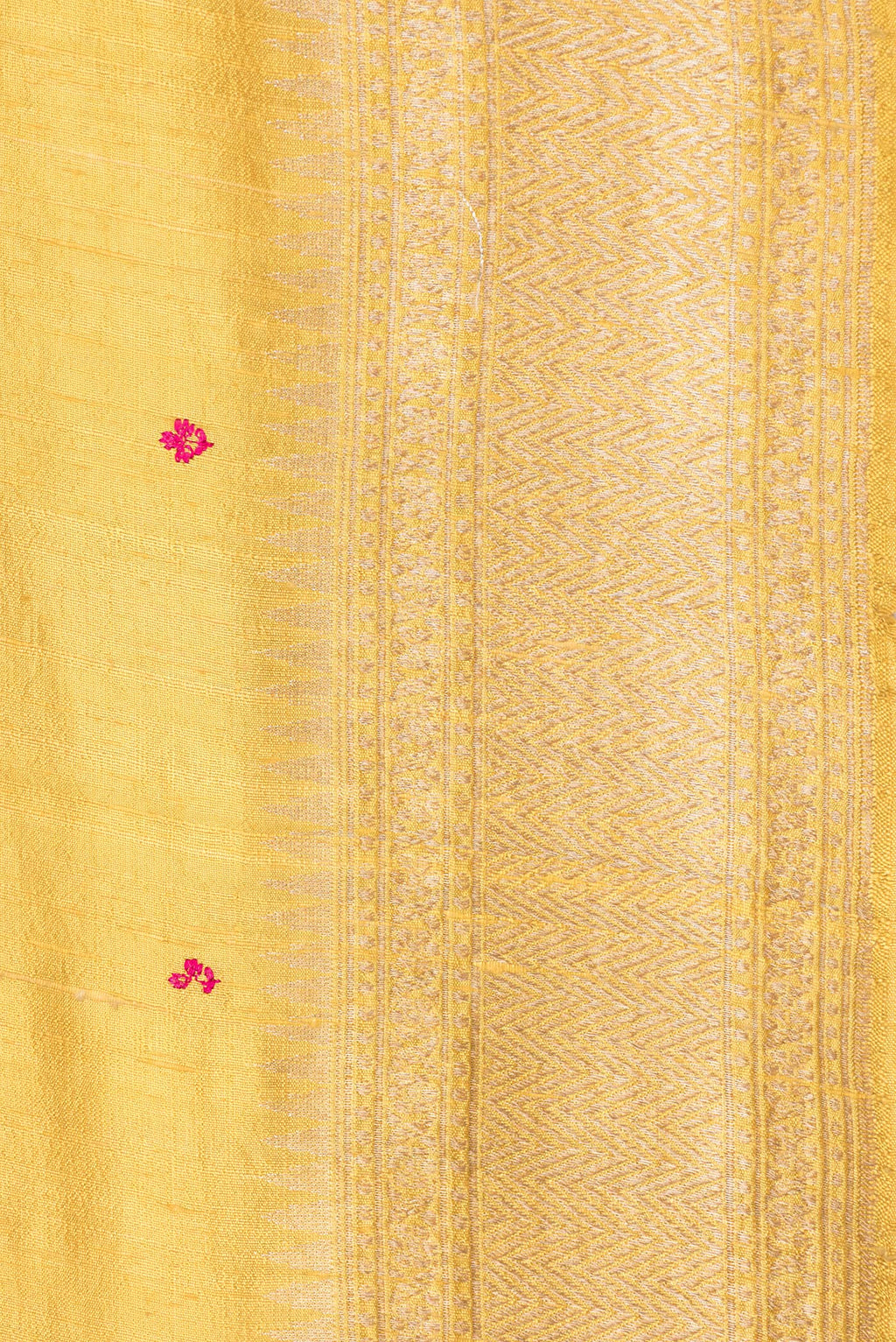Border image of Pure Silk Sandal Dual Tone Raw Saree with Embroidery on the body and Zari Border. 