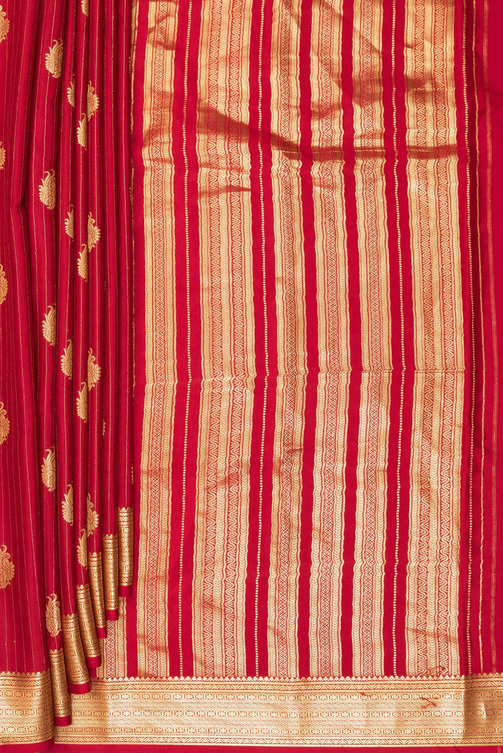 Pleats and pallu of Red Mysore Crepe Saree with Stripes on the body and Zari Border. 
