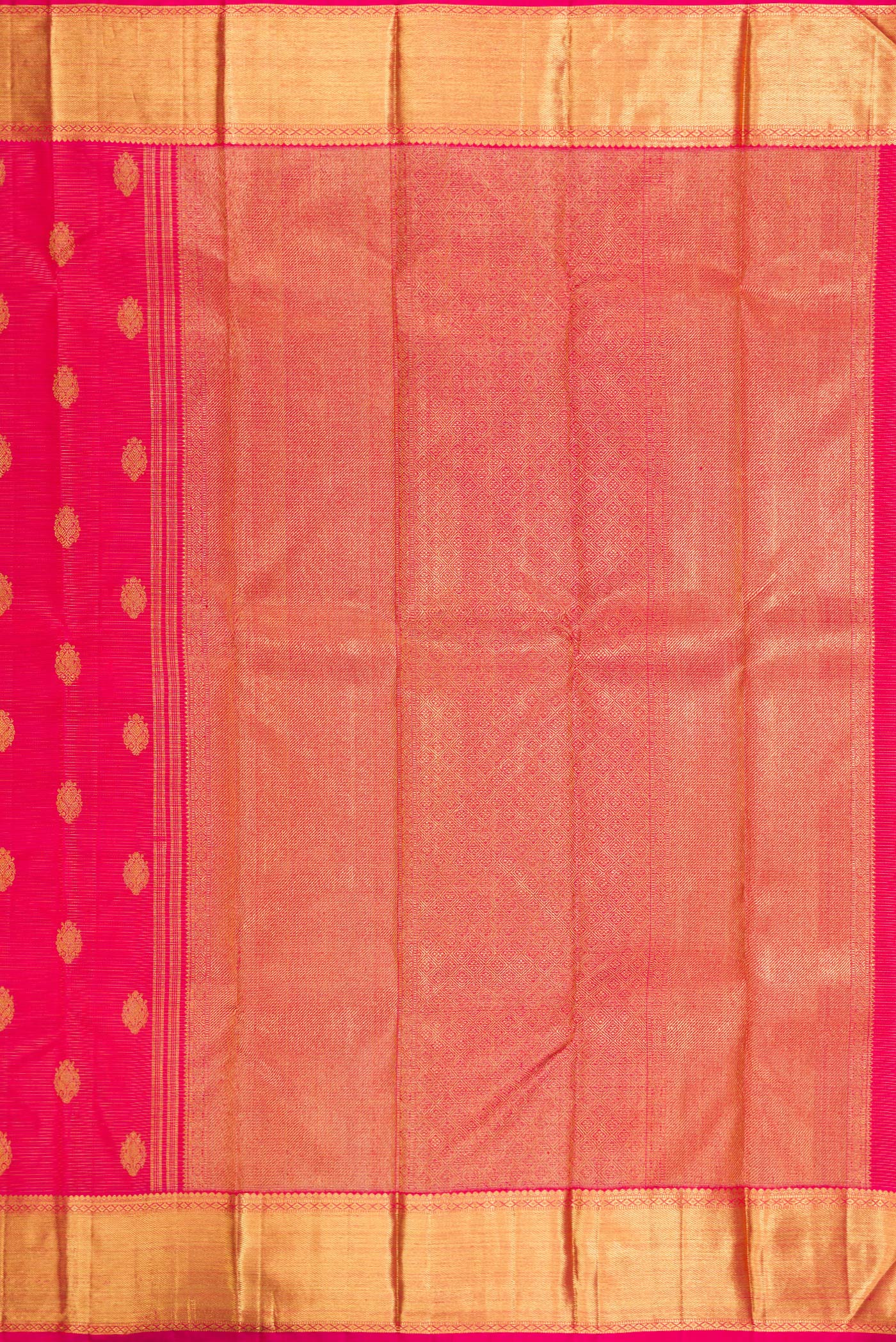 Close up image of the pallu of Pure Silk Pure Zari Dark Pink Kanjivaram Saree with Zari Butta on the body and Zari Border. 