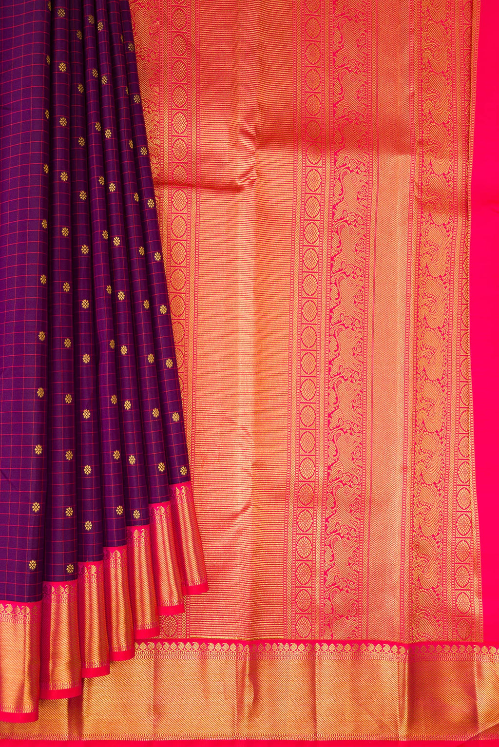 Pleats and pallu of Pure Silk Purple Kanjivaram Saree with Checked design on the body and Zari Border. 
