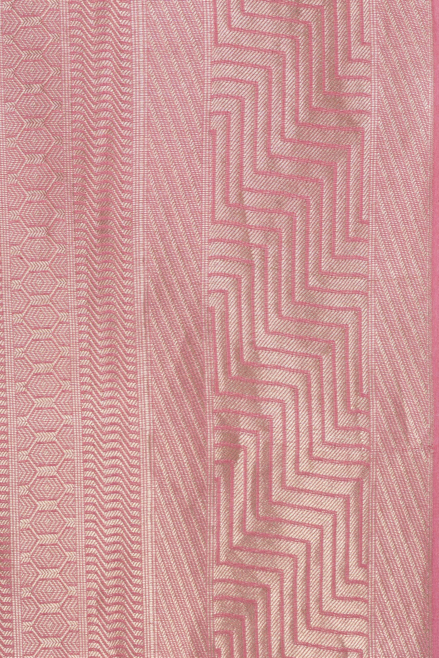 Border image of Pink Dual Tone Banarasi Georgette Saree with Zari Brocade on the body and Zari Border. 