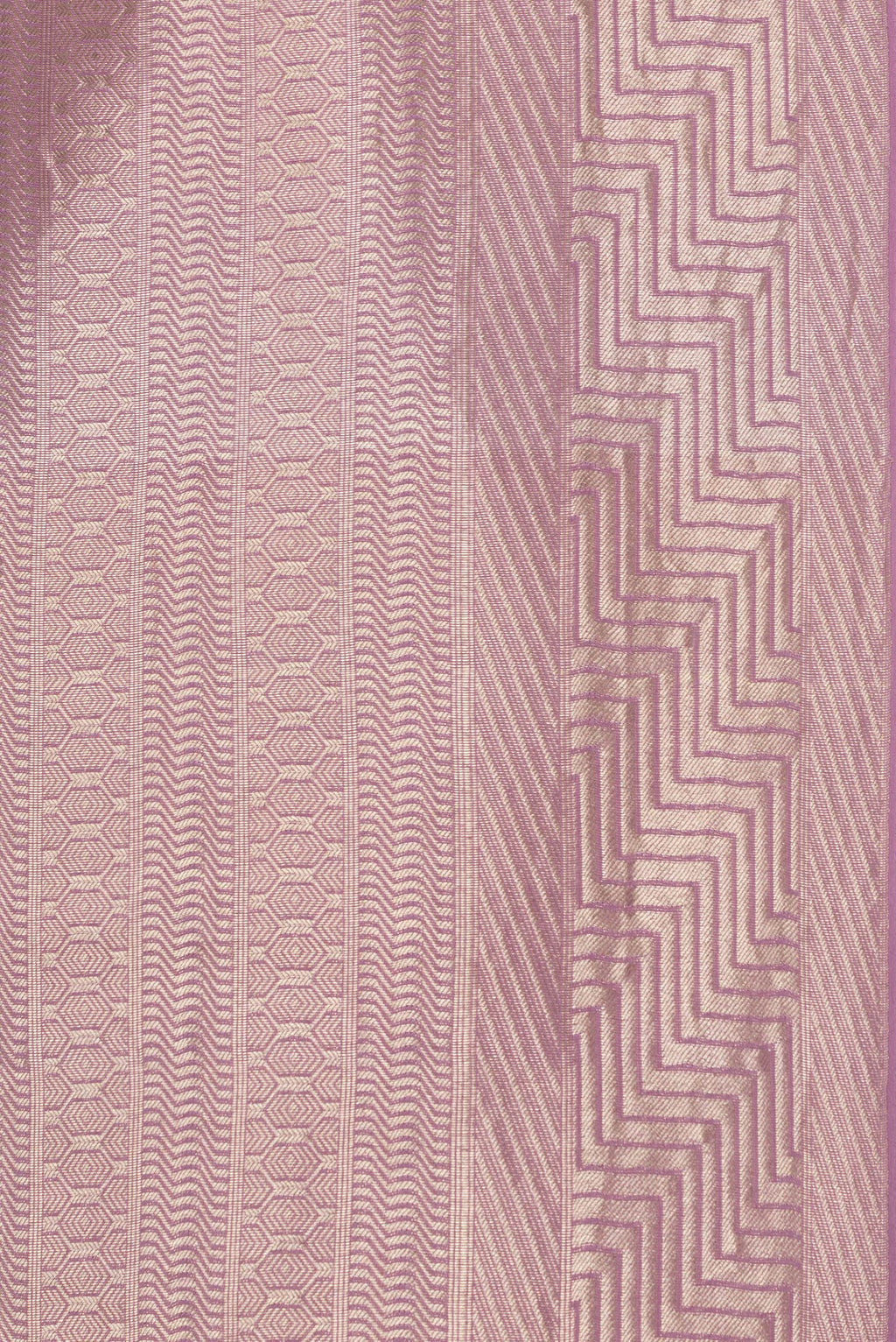 Border image of Lavender Dual Tone Banarasi Georgette Saree with Zari Brocade on the body and Zari Border. 