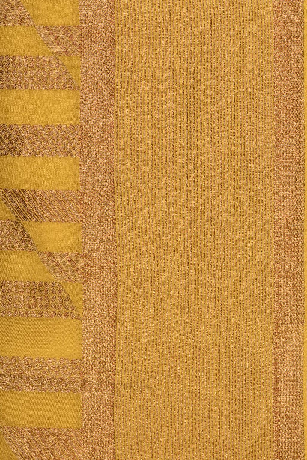 Border image of Mustard Dual Tone Banarasi Georgette Saree with Zari Brocade on the body and Zari Border. 