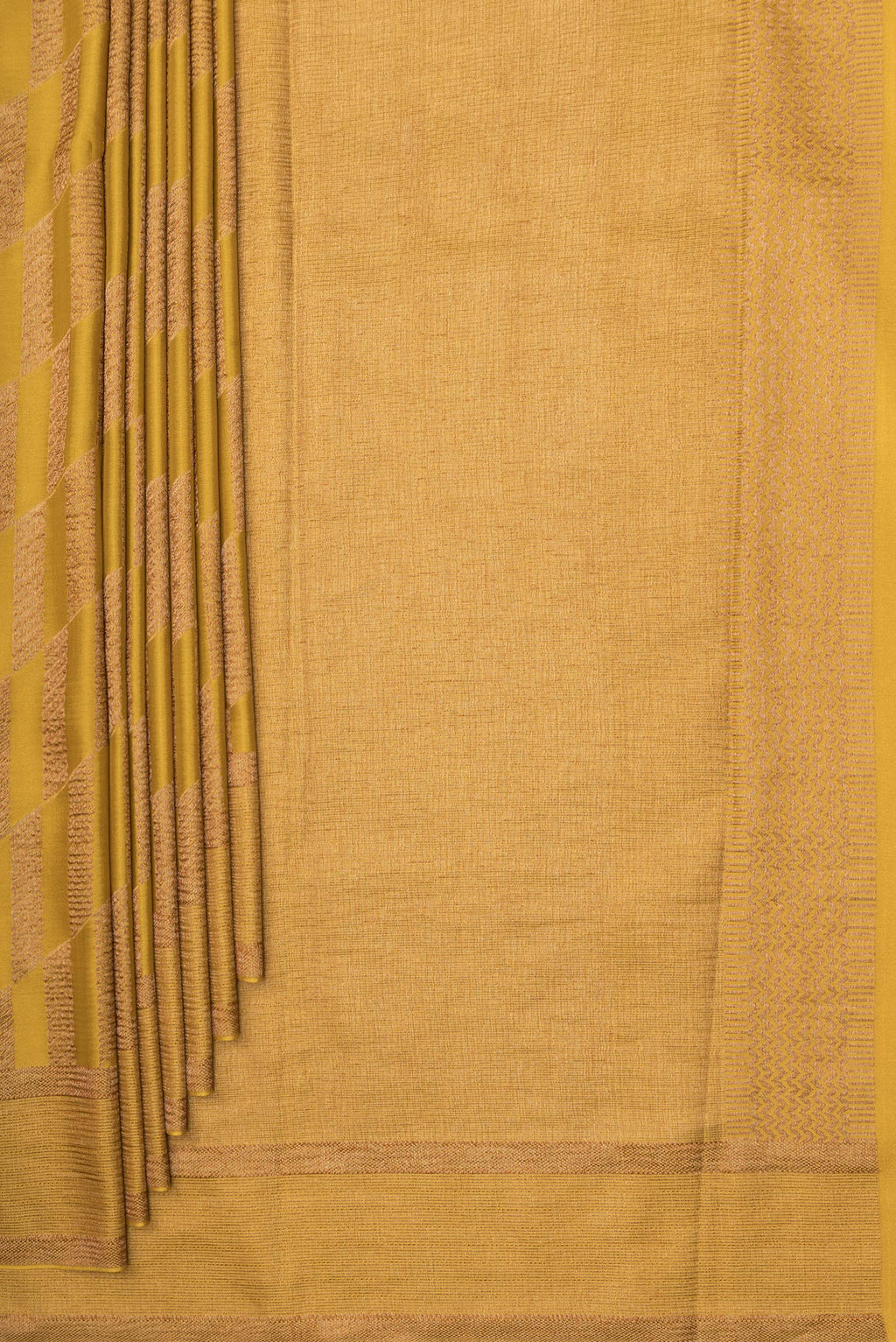 Pleats and pallu of Mustard Dual Tone Banarasi Georgette Saree with Zari Brocade on the body and Zari Border. 