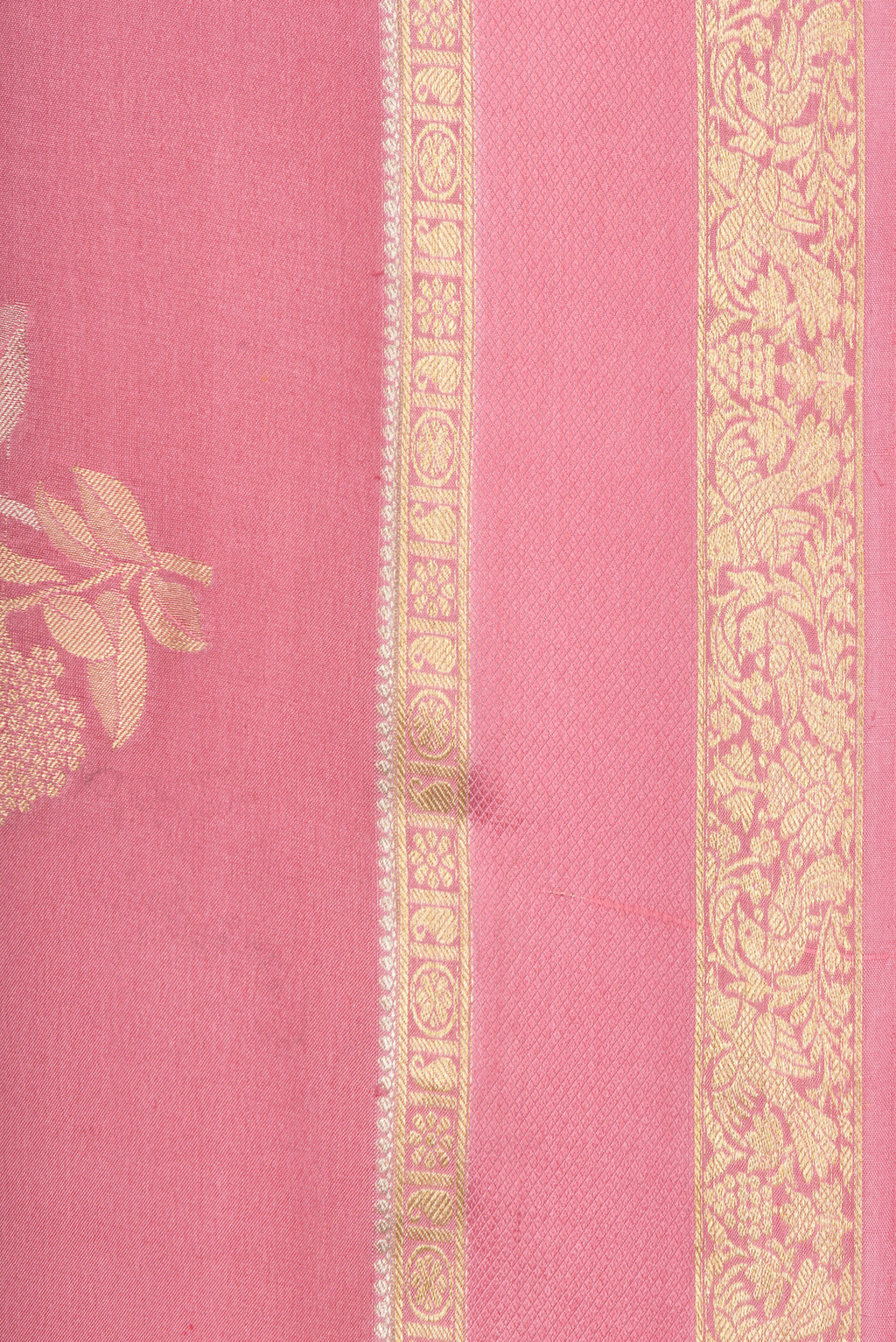 Border image of Pink Dual Tone Banarasi Georgette Saree with Zari Butta on the body and Zari And Thread Border. 