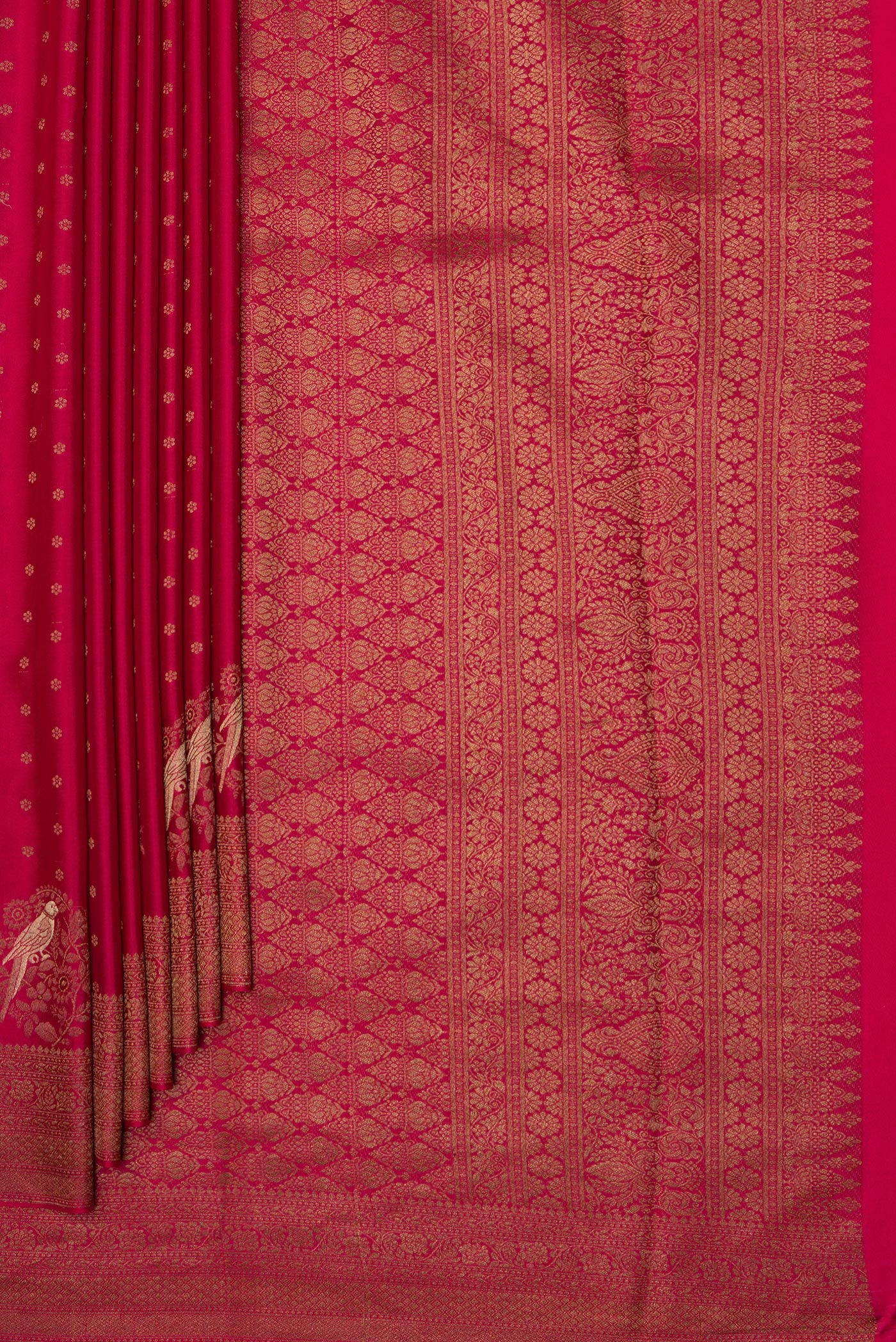 Pleats and pallu of Dark Pink Dual Tone Banarasi Georgette Saree with Zari Butta on the body and Zari Border. 