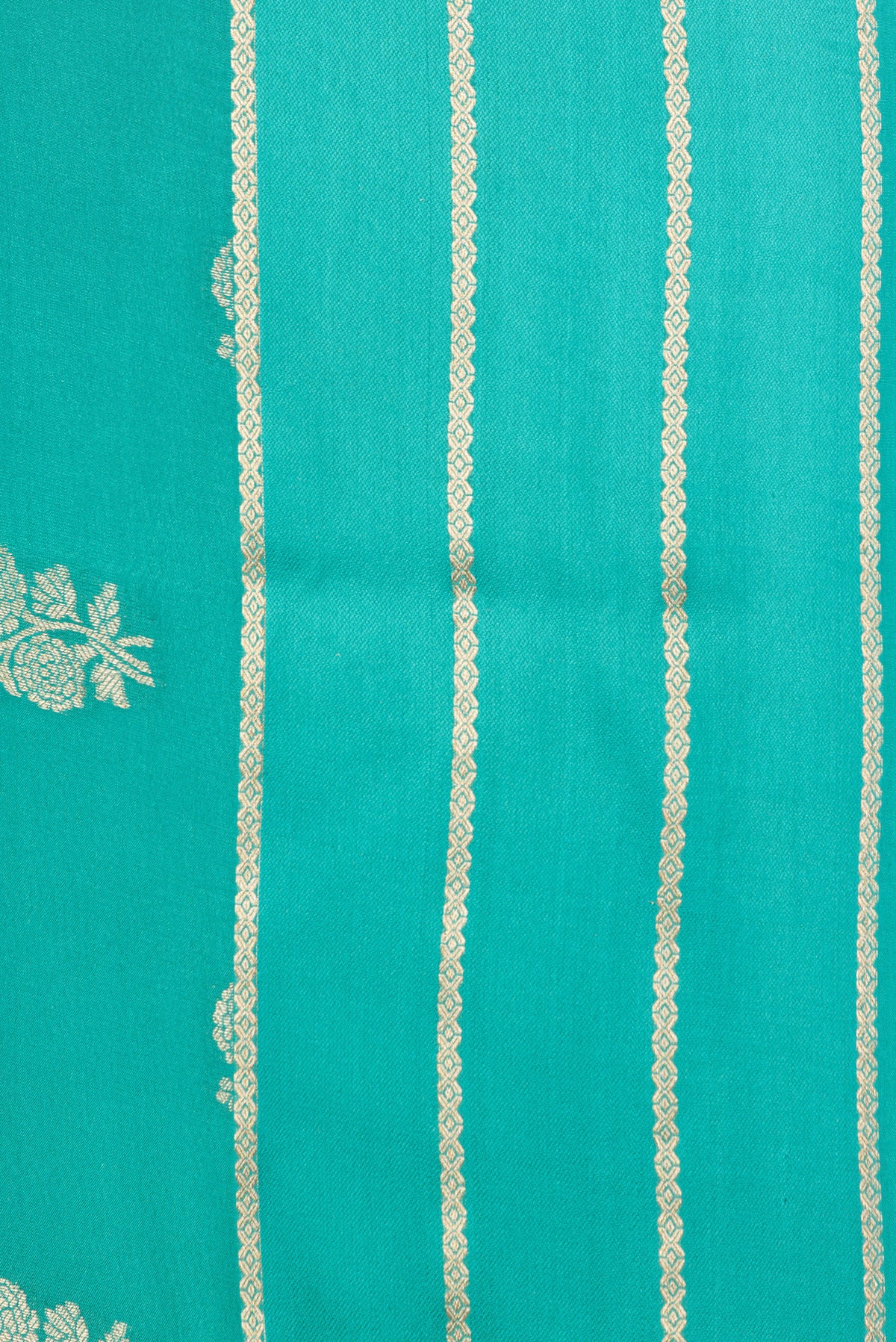 Border image of Pure Silk Sky Blue Dual Tone Banarasi Georgette Saree with Zari Butta on the body and Zari Border. 