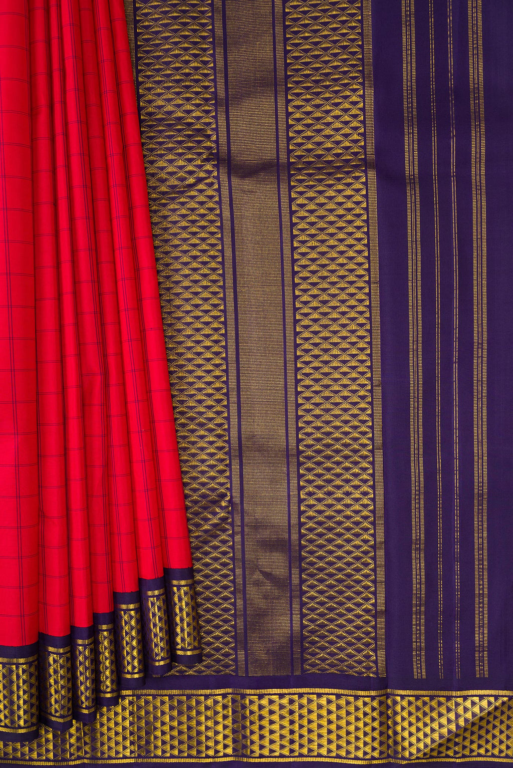 Pleats and pallu of Pure Silk Red Kanjivaram Saree with Checked design on the body and Zari Border. 