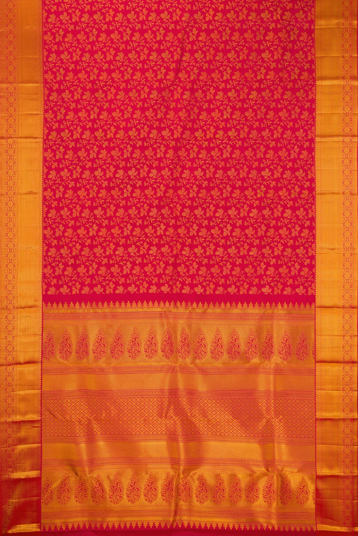 Flat view of Pure Silk Red Kanchipuram Saree with Zari Brocade on the body and Zari Border. 