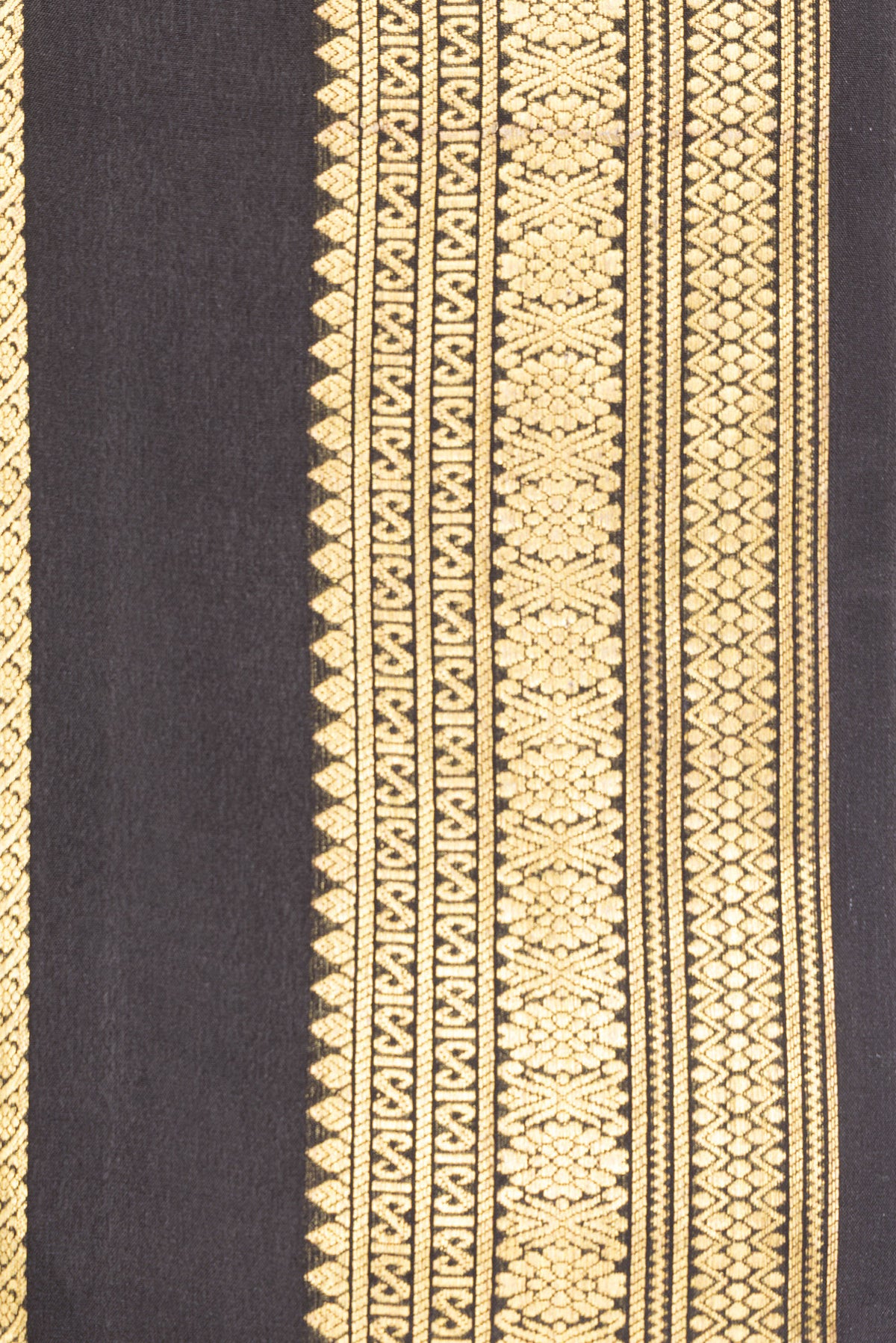 Border image of Pure Silk Black Dual Tone Mysore Silk Saree with Printed design on the body and Zari Border. 