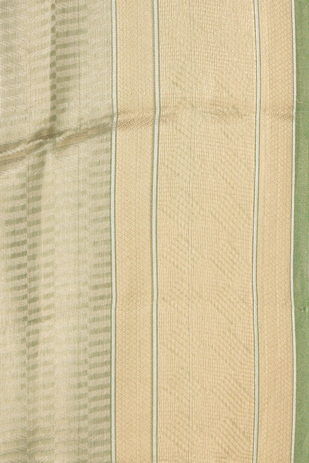 Border image of Pure Silk Green Dual Tone Banarasi Saree with Zari Brocade on the body and Zari Border. 
