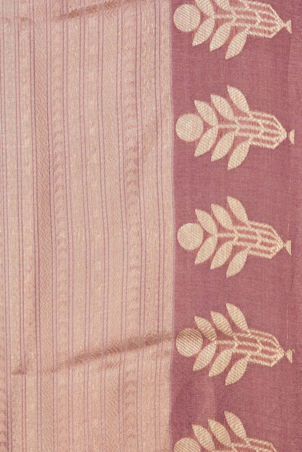 Border image of Pure Silk Burgundy Dual Tone Banarasi Saree with Zari Brocade on the body and Fancy Border. 