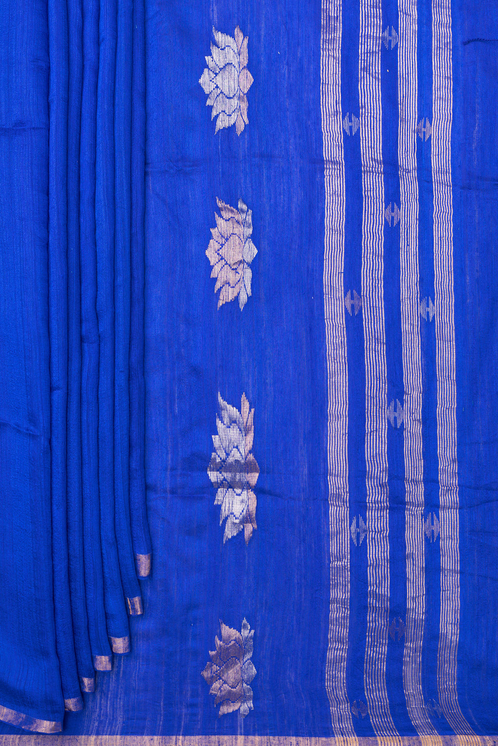 Pleats and pallu of Royal Blue Tussar Saree with Zari Butta on the body and Zari Border. 