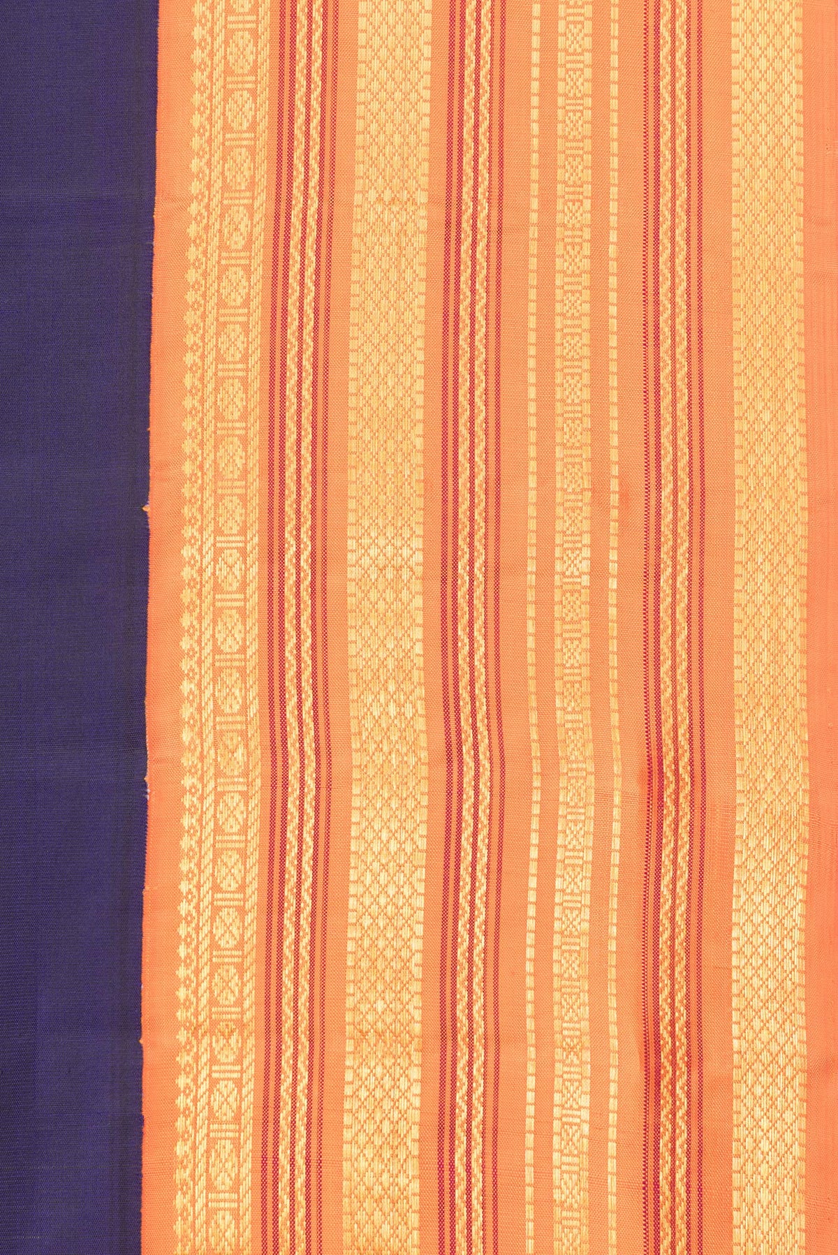 Border image of Pure Silk Navy Blue Dual Tone Kanjivaram Saree with Plain Body and Zari Border. 