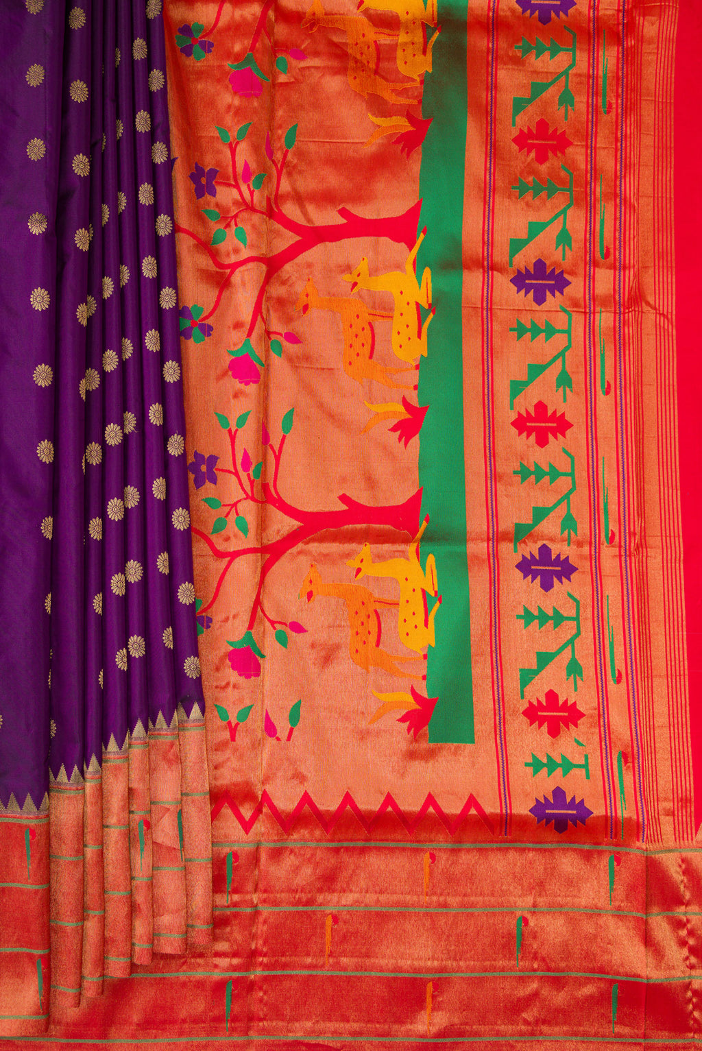 Pleats and pallu of Pure Silk Violet Paithani Saree with Zari Butta on the body and Paithani Border. 