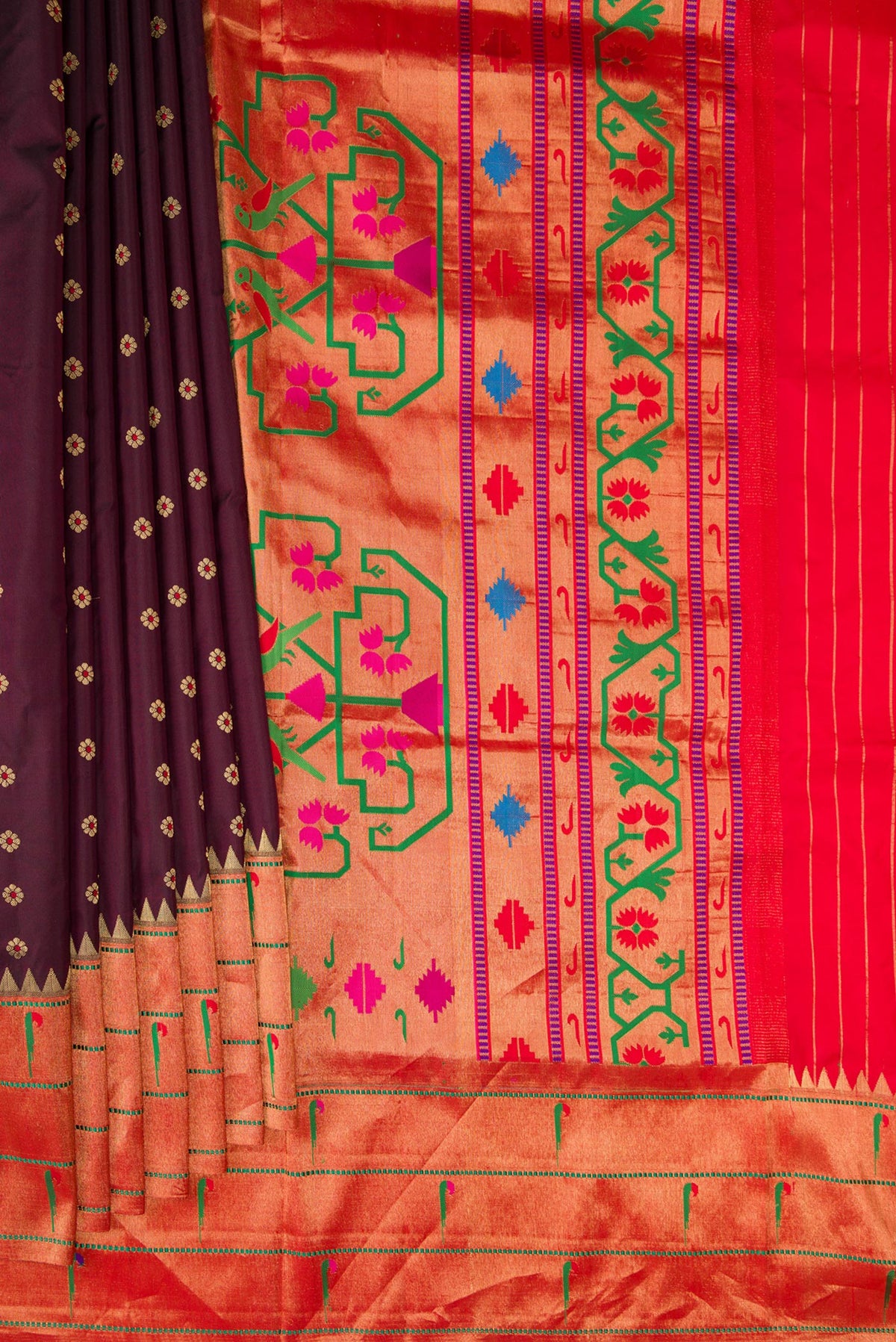 Pleats and pallu of Pure Silk Coffee Brown Paithani Saree with Zari And Thread Butta on the body and Paithani Border. 