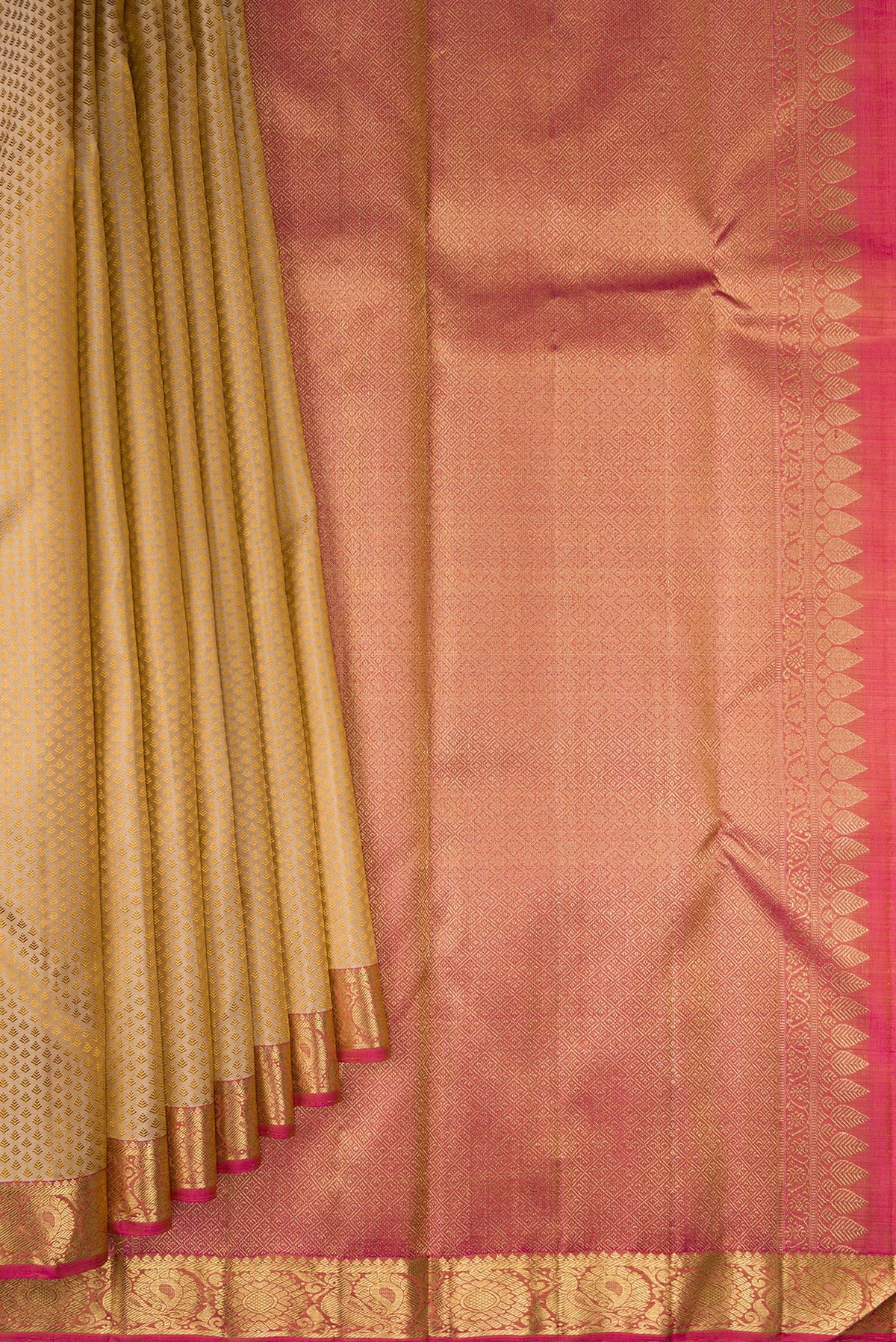 Pleats and pallu of Pure Silk Pure Zari Beige Kanchipuram Saree with Jacquard design on the body and Zari Border. 