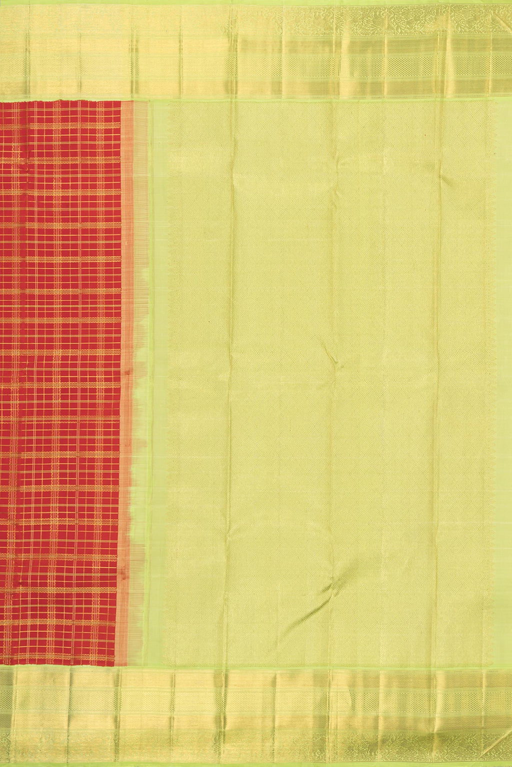 Close up image of the pallu of Pure Silk Red Kanchipuram Saree with Checked design on the body and Zari Border. 