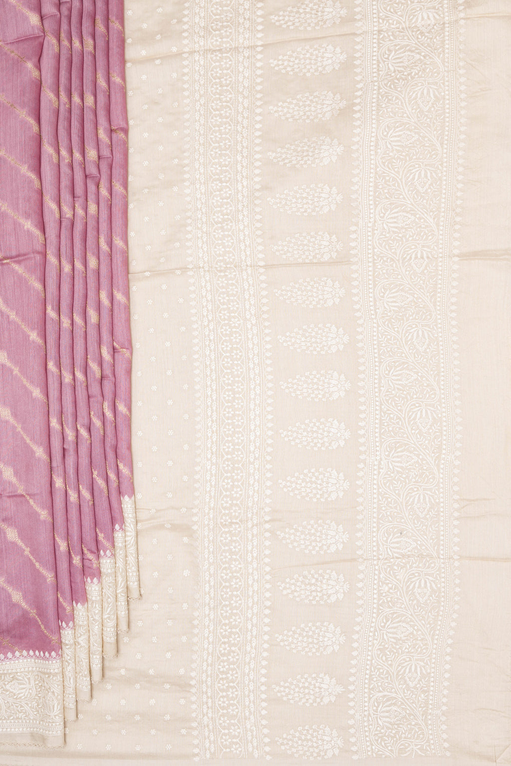 Pleats and pallu of Pink Dual Tone Tussar Saree with Thread Butta on the body and Embroidery Border. 
