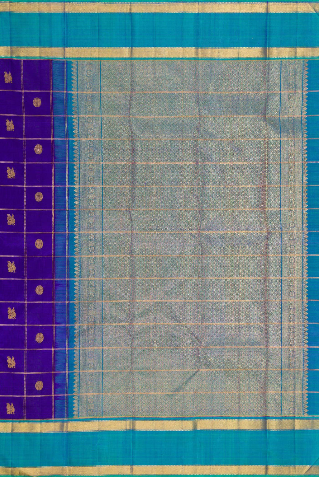 Close up image of the pallu of Pure Silk Dark Blue Kanjivaram Saree with Checked design on the body and Zari Border. 