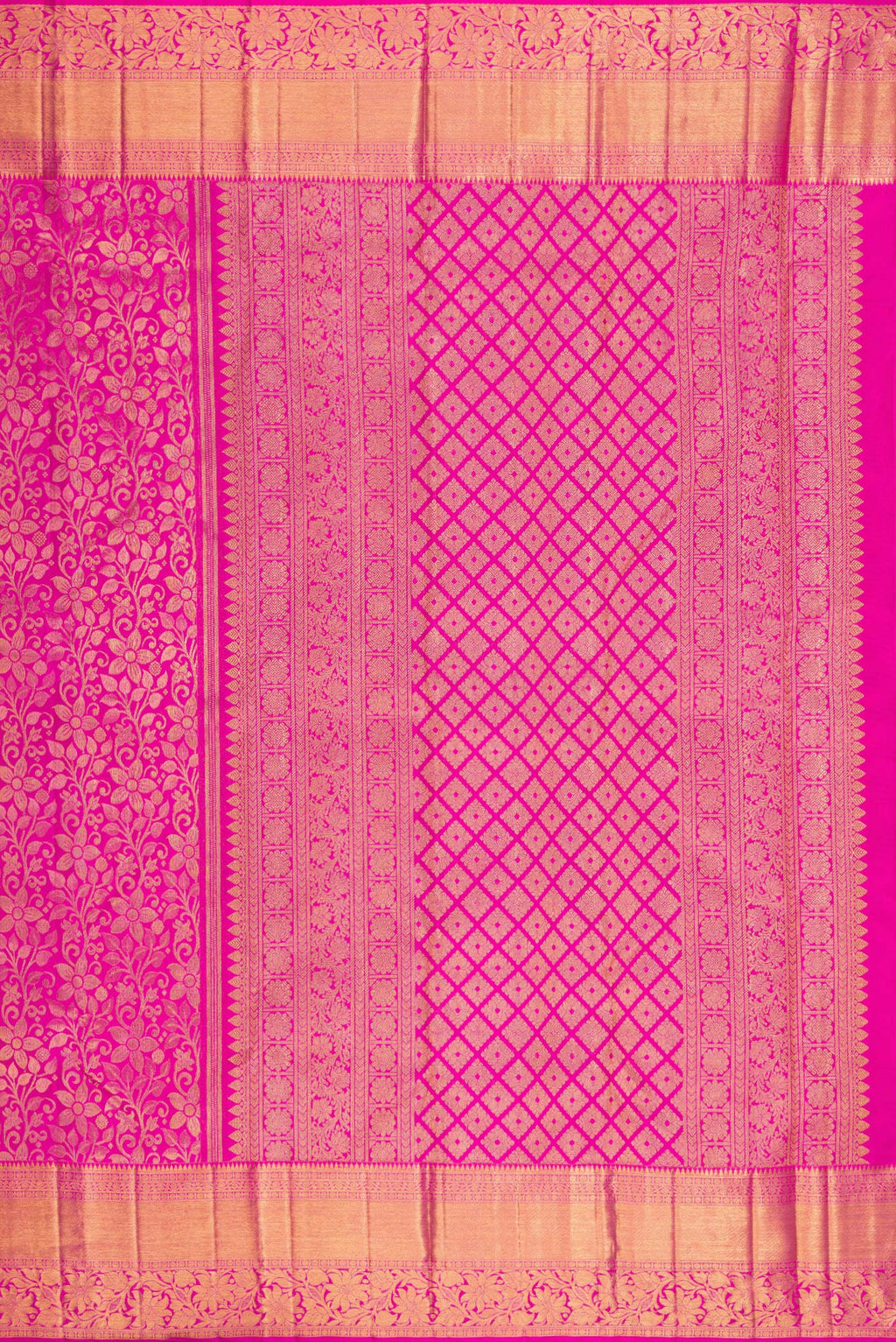 Close up image of the pallu of Pure Silk Pink Kanchipuram Saree with Zari Brocade on the body and Zari Border. 