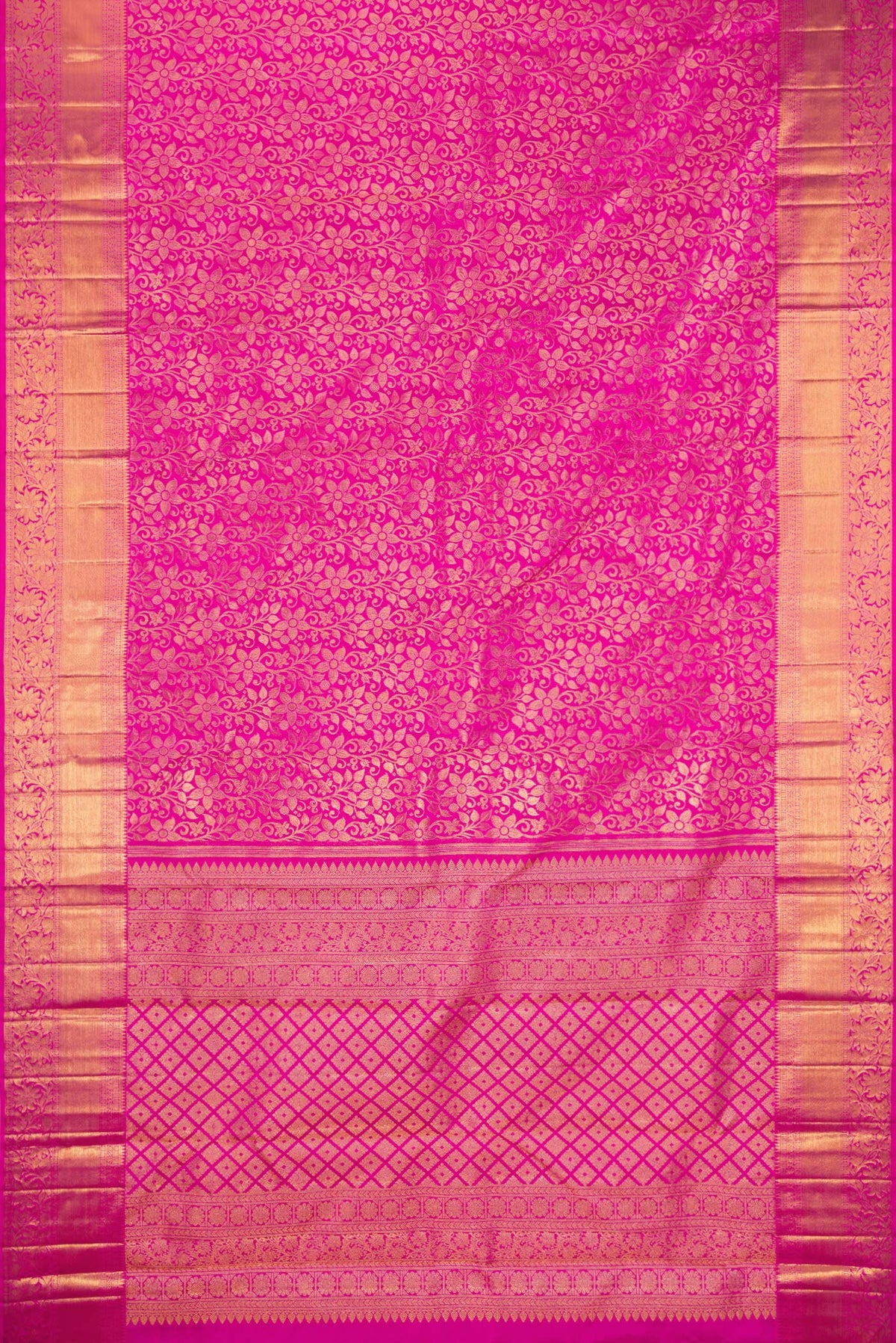 Flat view of Pure Silk Pink Kanchipuram Saree with Zari Brocade on the body and Zari Border. 