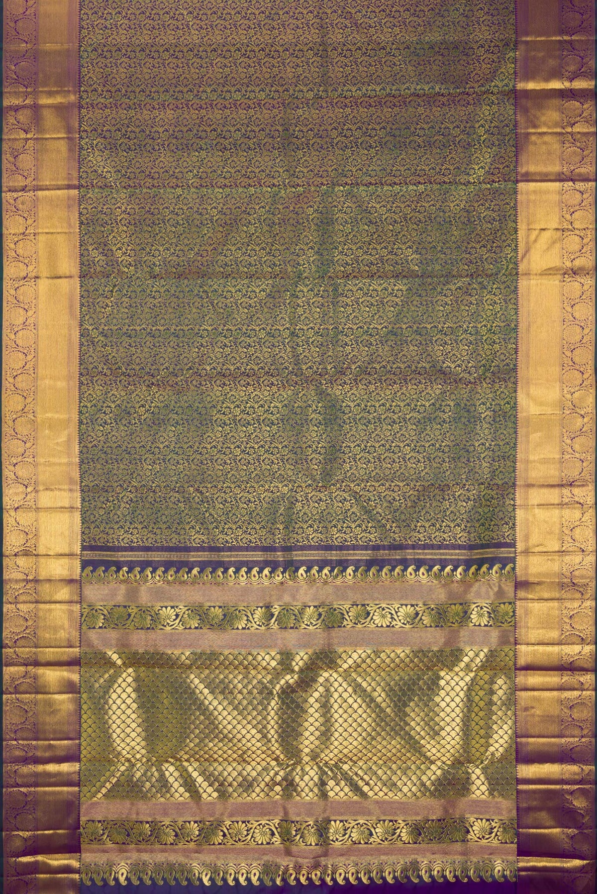 Flat view of Pure Silk Green with Violet Color Kanchipuram Saree with Zari Brocade on the body and Zari Border. 