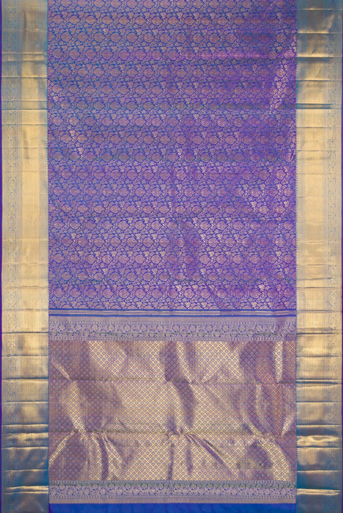 Flat view of Pure Silk Royal Blue Dual Tone Kanchipuram Saree with Zari Brocade on the body and Zari Border. 