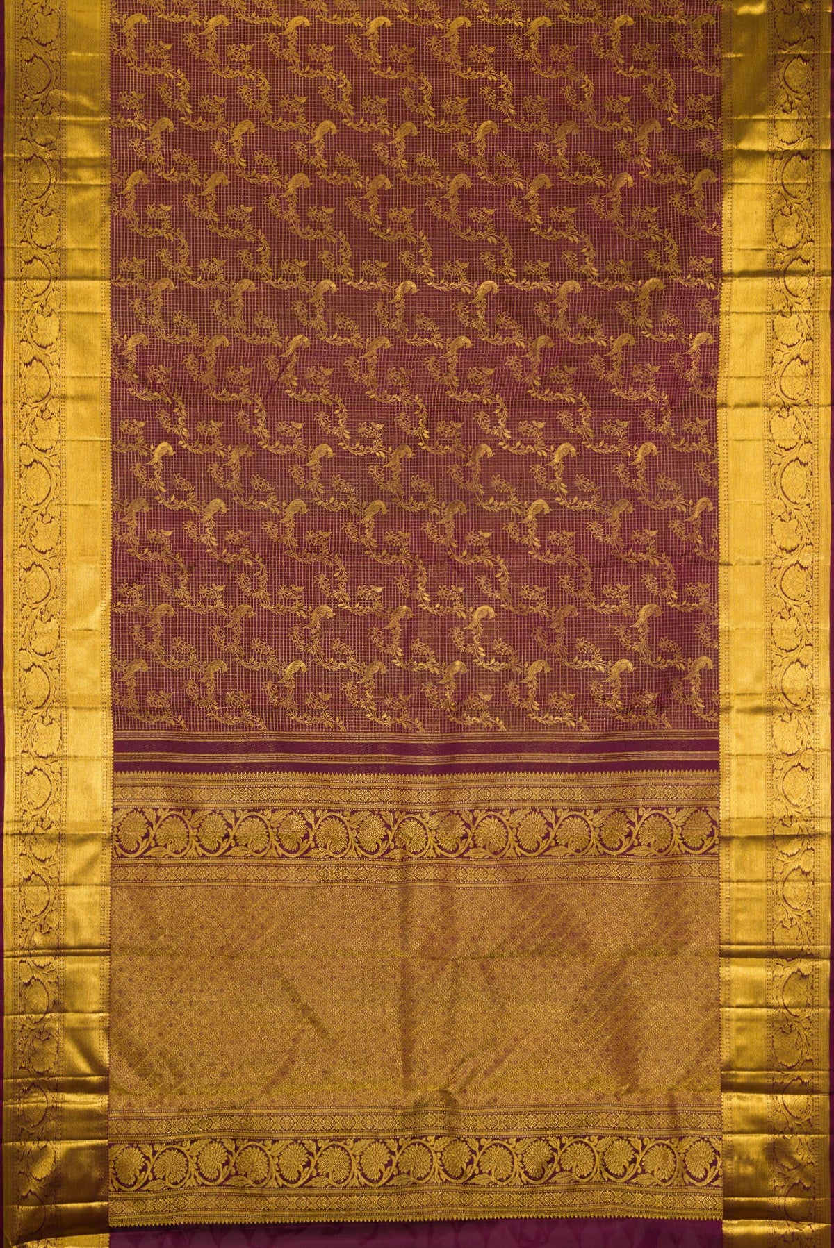 Flat view of Pure Silk Maroon Kanchipuram Saree with Zari Brocade on the body and Zari Border. 