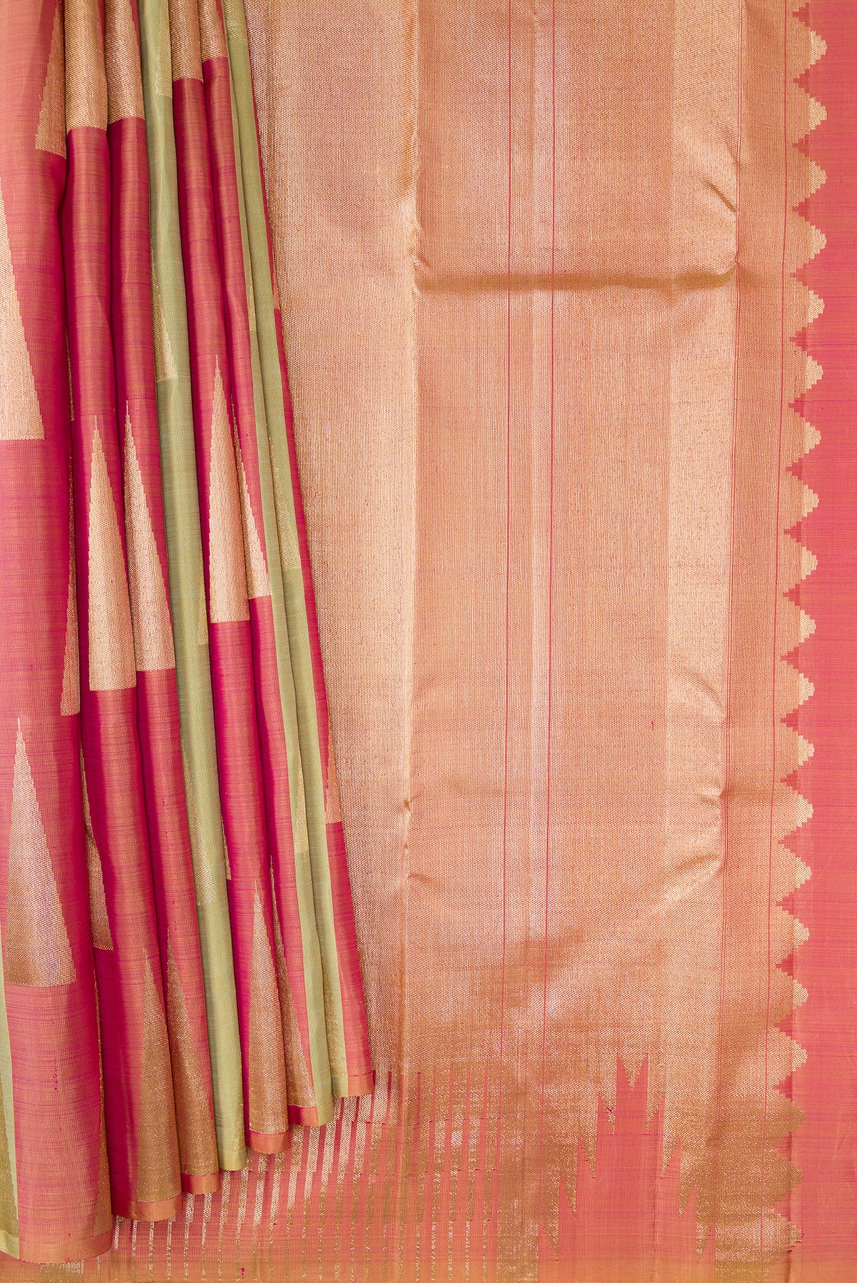 Pleats and pallu of Pure Silk Coral  and Pista Green Color Kanchipuram Saree with Zari Brocade on the body and Without Border. 