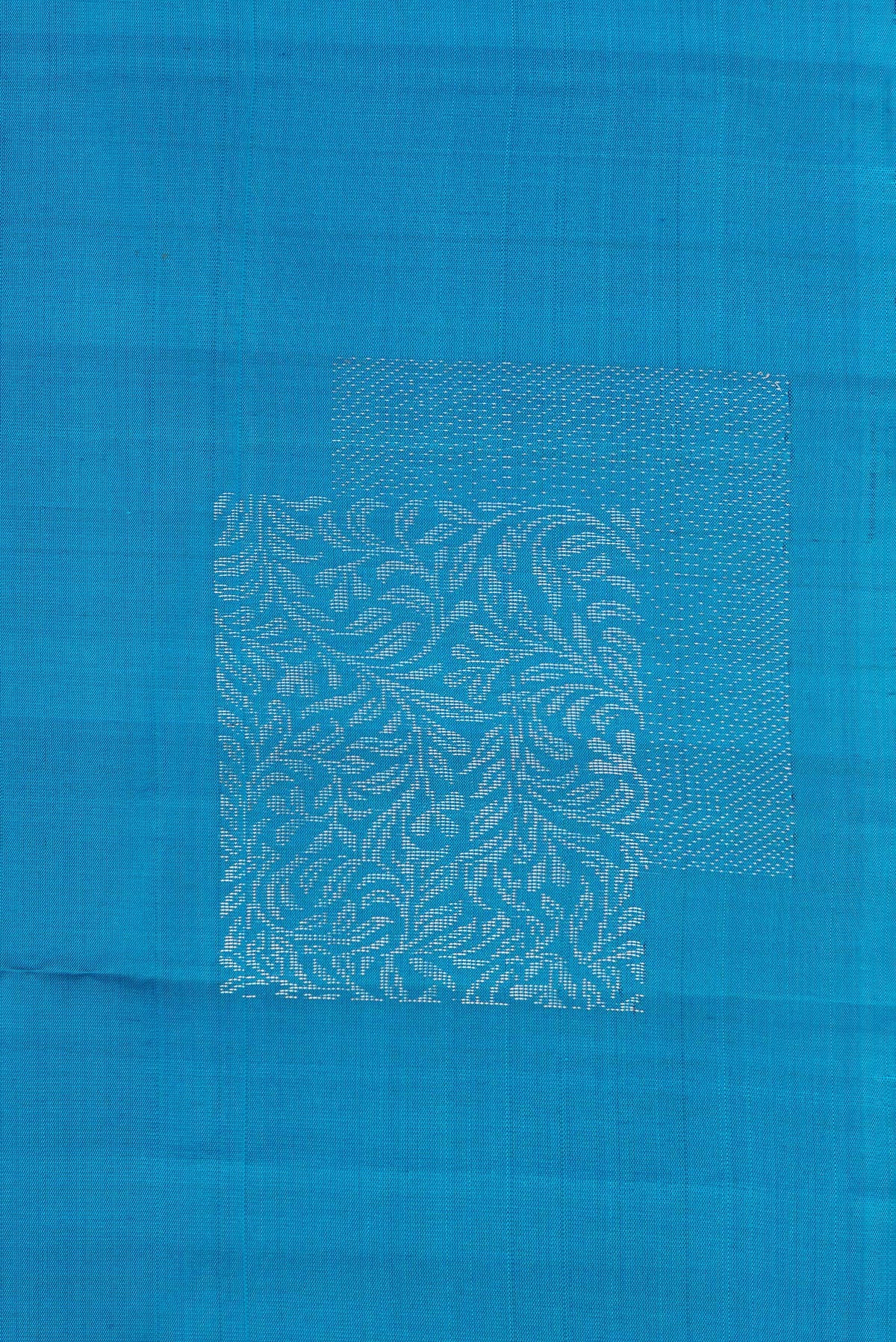 Border image of Pure Silk Peacock Blue Dual Tone Soft Saree with Zari Butta on the body and Without Border. 