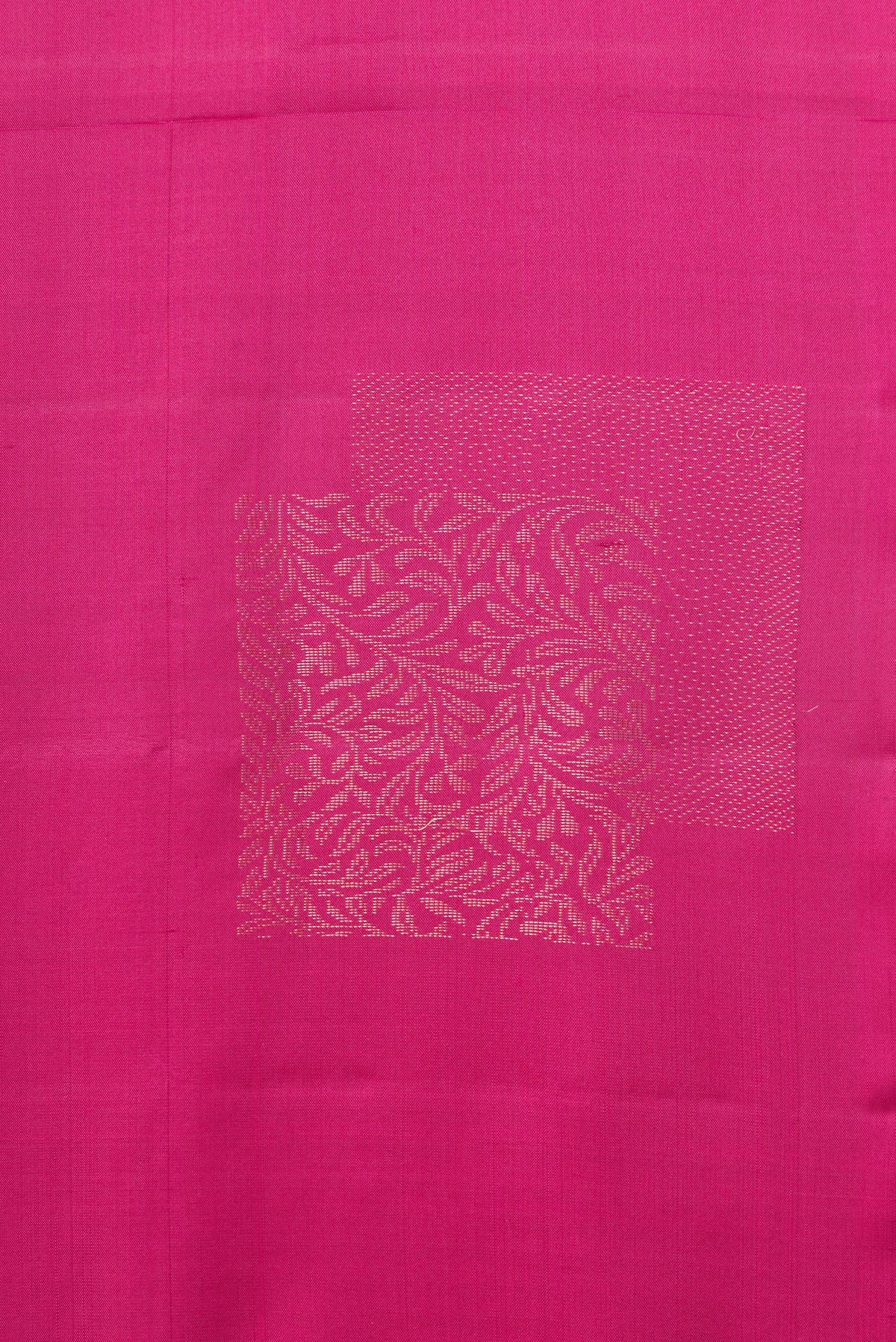 Border image of Pure Silk Magenta Dual Tone Soft Saree with Zari Butta on the body and Without Border. 