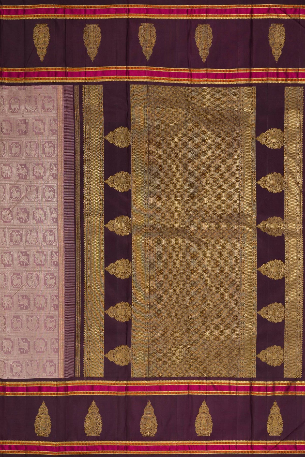Close up image of the pallu of Pure Silk Pure Zari Mauve Kanjivaram Saree with Zari Brocade on the body and Fancy Border. 
