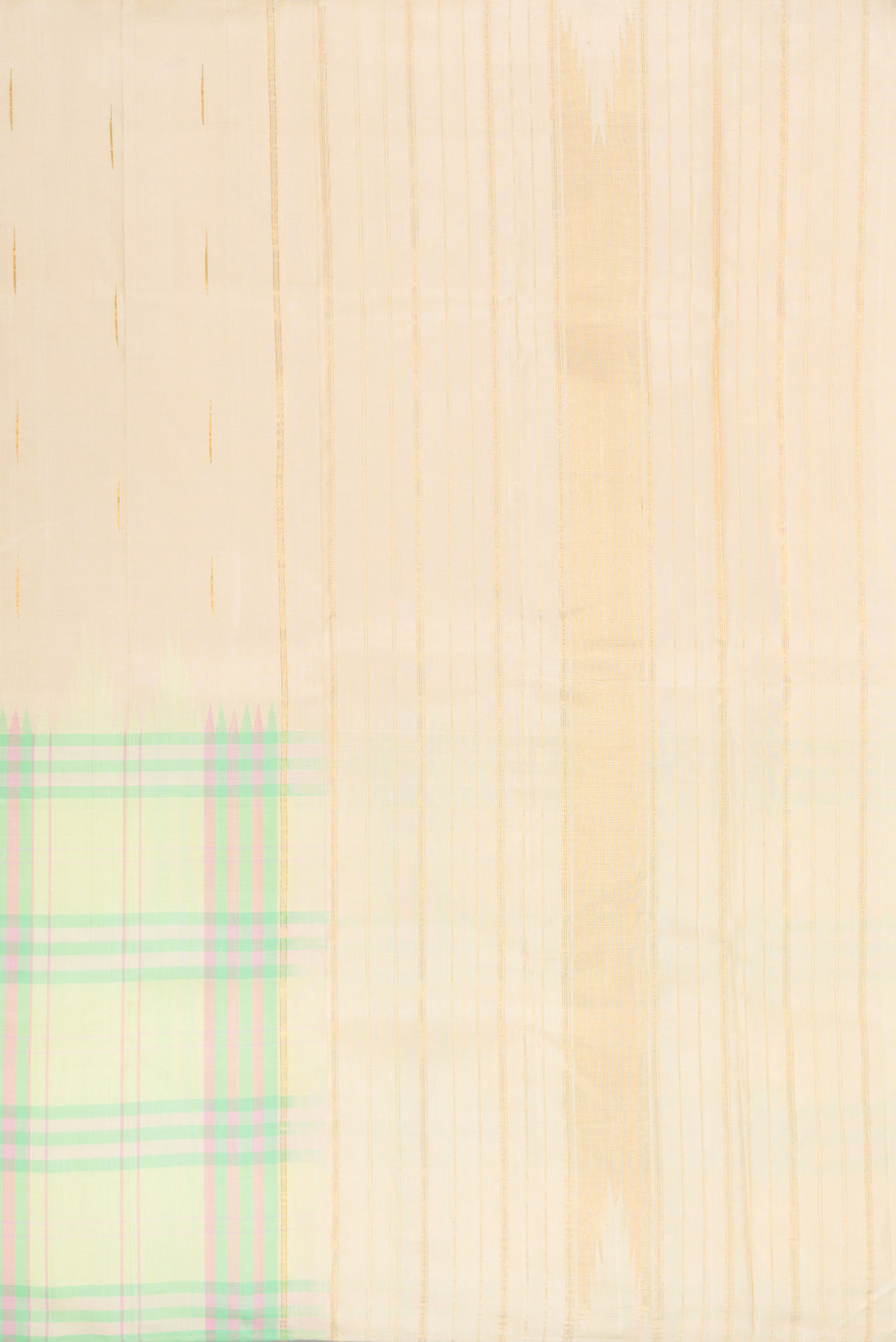 Close up image of the pallu of Pure Silk Light Green and Sandal Color Kanjivaram Saree with Half And Half on the body and Without Border. 