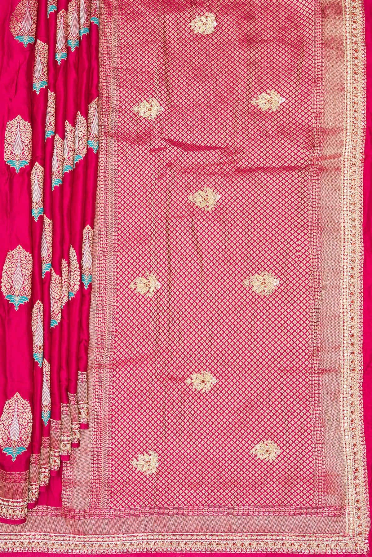 Pleats and pallu of Dark Pink Dual Tone Satin Saree with Embroidered on the body and Embroidered Border. 
