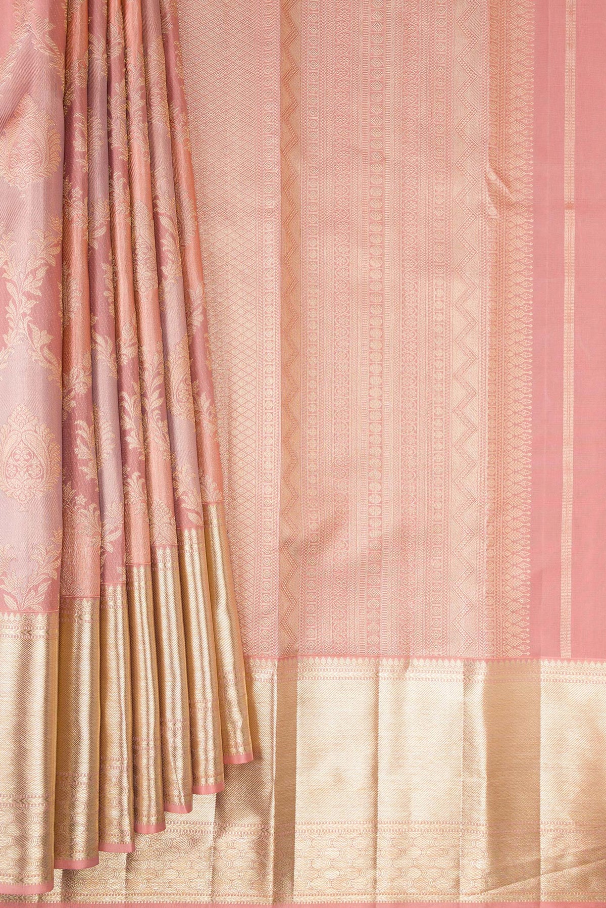 Pleats and pallu of Pure Silk Rose Gold Dual Tone Kanjivaram Saree with Zari Brocade on the body and Zari Border. 
