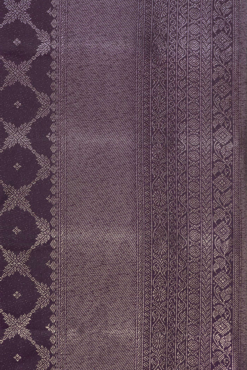 Border image of Pure Silk Burgundy Dual Tone Kanjivaram Saree with Zari Brocade on the body and Fancy Border. 