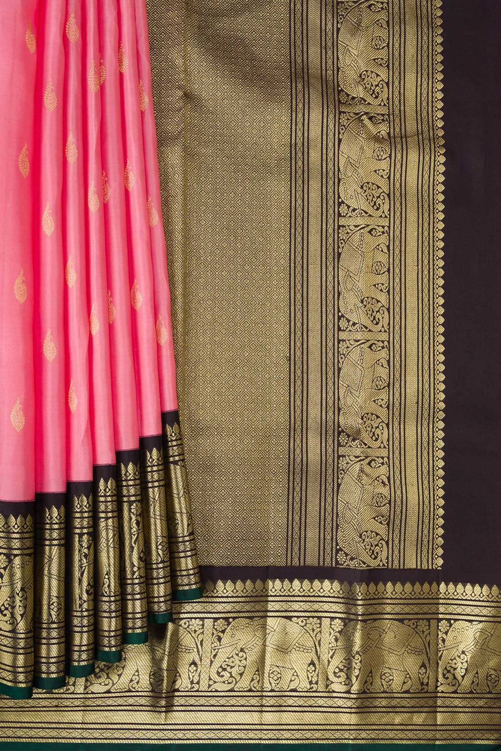Pleats and pallu of Pure Silk Pink Kanjivaram Saree with Zari Butta on the body and Fancy Border. 