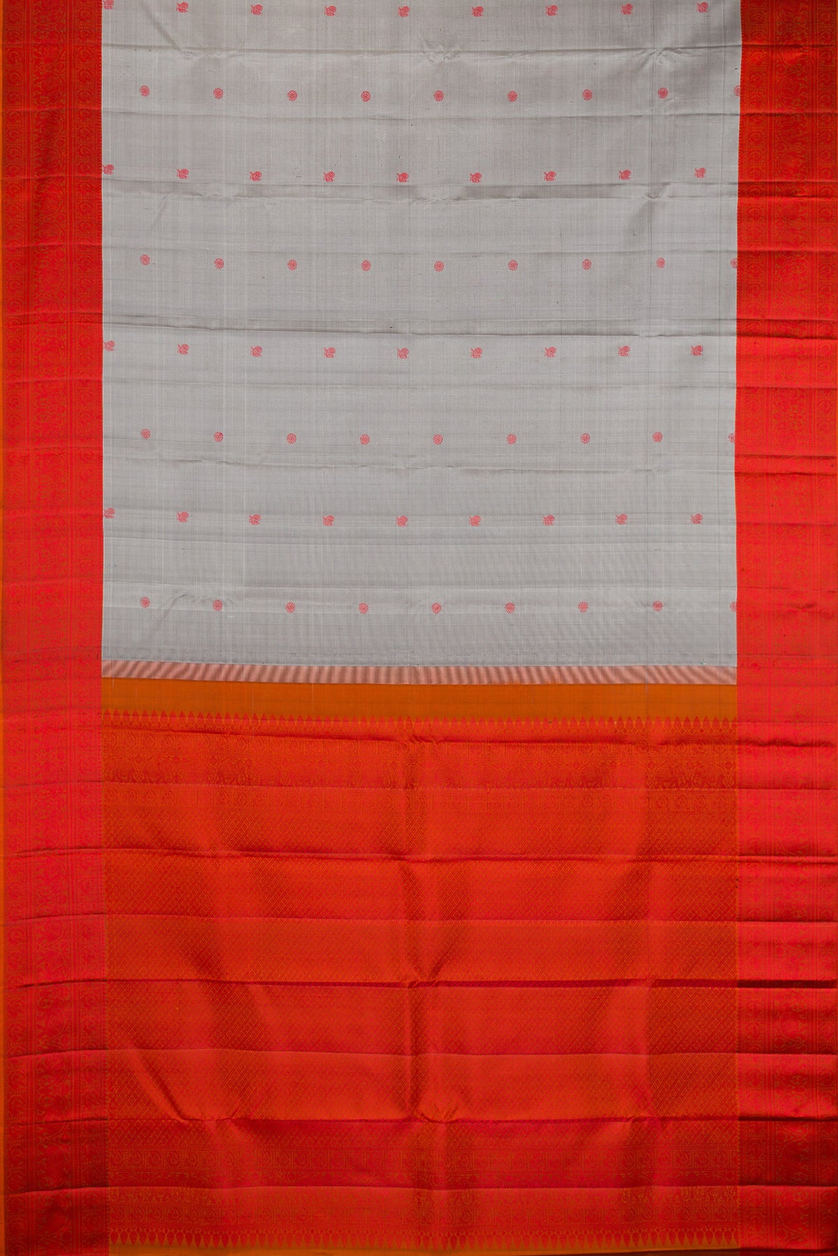 Flat view of Pure Silk Grey Kanchipuram Saree with Thread Butta on the body and Thread Border. 