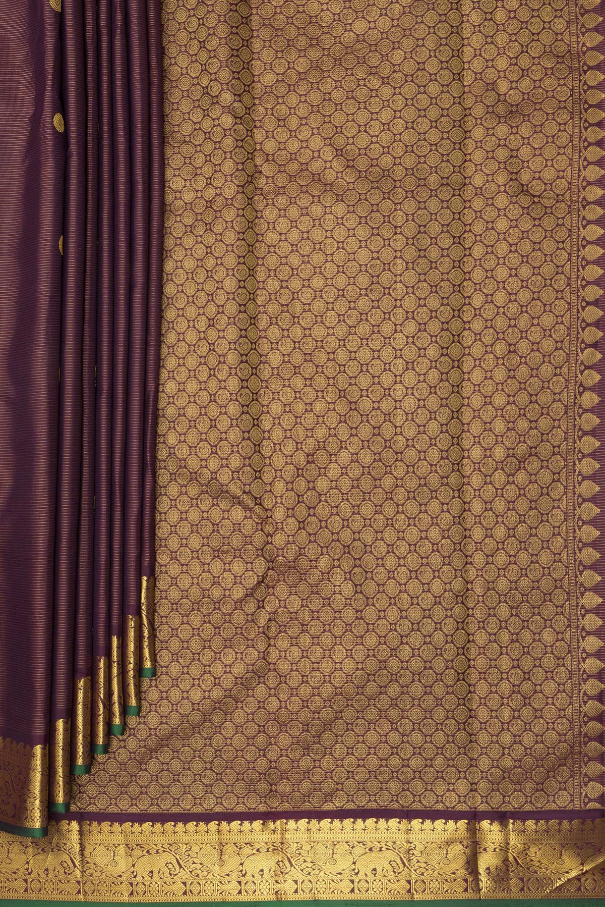 Pleats and pallu of Pure Silk Coffee Brown Dual Tone Kanjivaram Saree with Stripes on the body and Zari Border. 