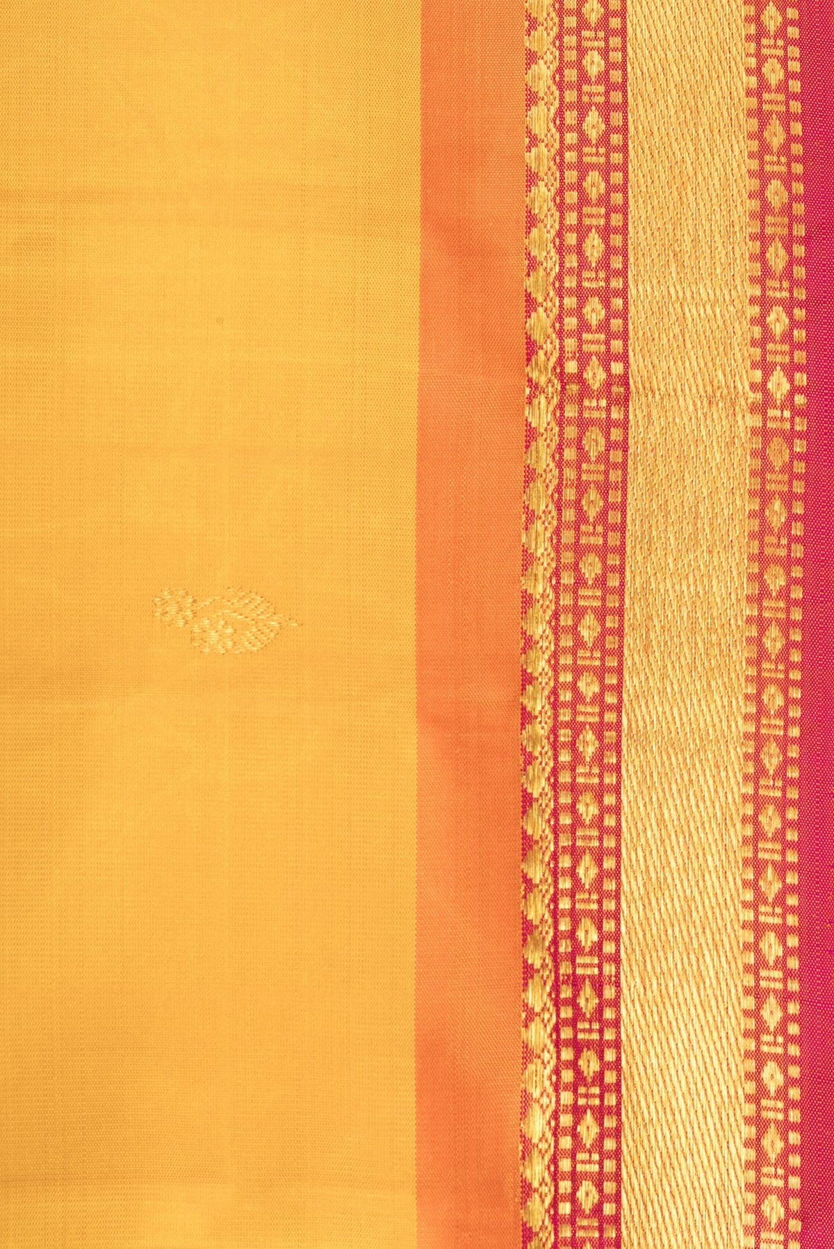Border image of Pure Silk Mustard Dual Tone Kanchipuram Saree with Zari Butta on the body and Zari Border. 