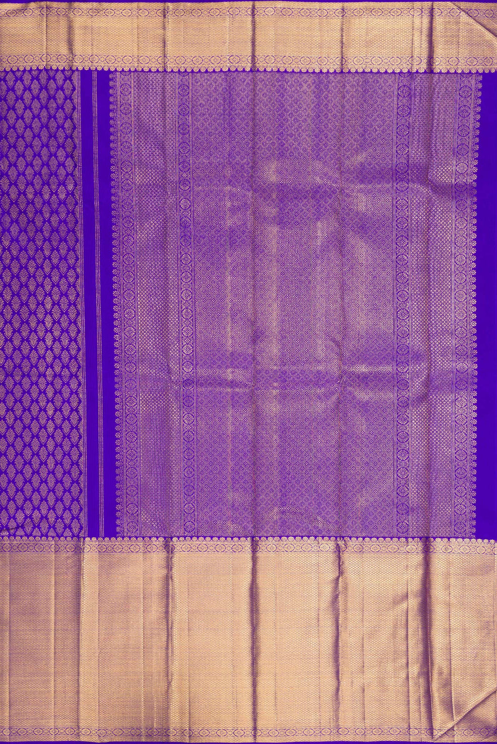 Close up image of the pallu of Pure Silk Royal Blue Kanchipuram Saree with Zari Brocade on the body and Zari Border. 