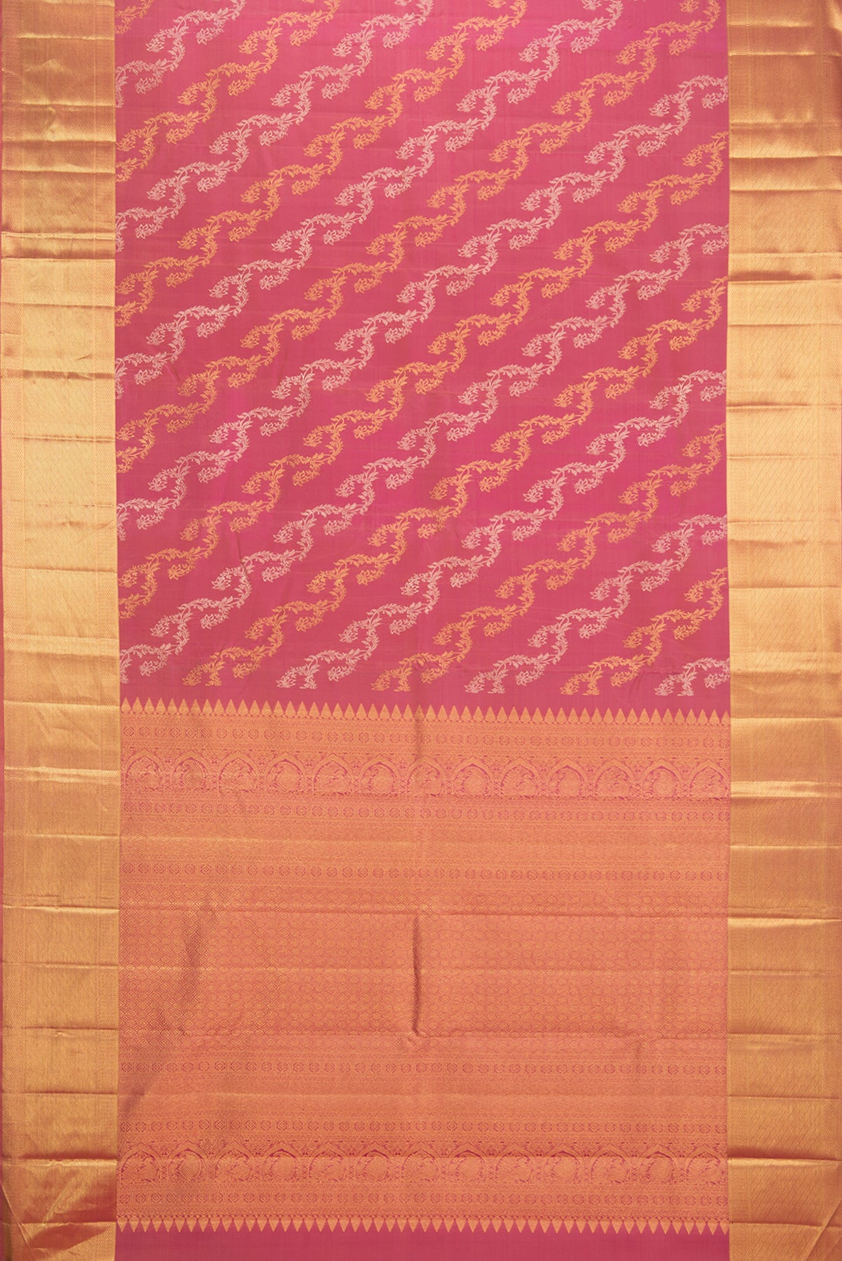 Flat view of Pure Silk Pink Dual Tone Kanchipuram Saree with Zari Butta on the body and Zari Border. 