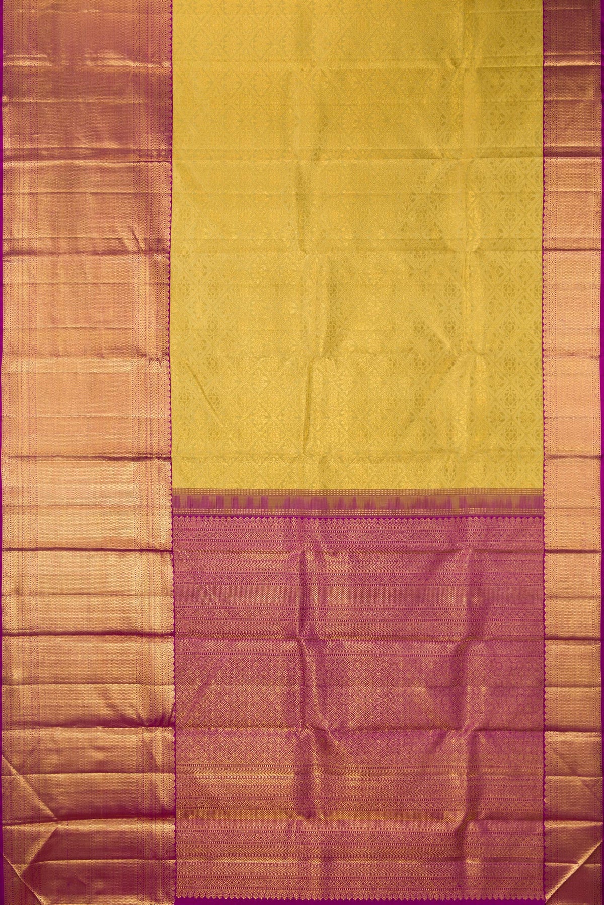 Flat view of Pure Silk Gold Dual Tone Kanchipuram Saree with Zari Brocade on the body and Zari Border. 