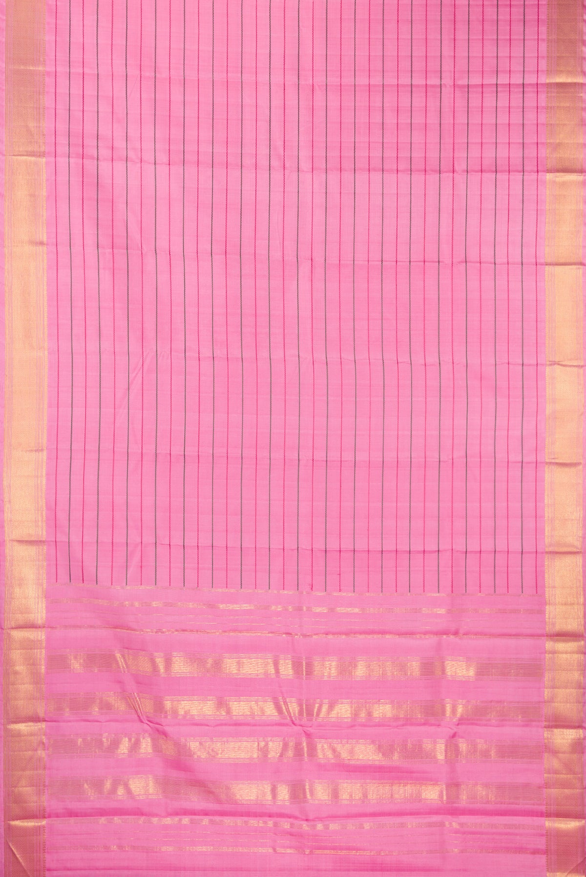 Flat view of Pure Silk Rose pink Kanchipuram Saree with Veldhari on the body and Zari Border. 