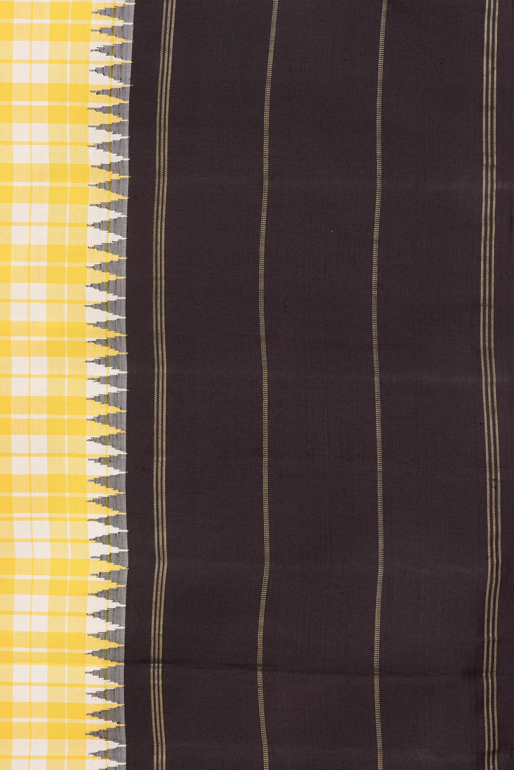 Border image of Pure Silk Yellow Dual Tone Kanjivaram Saree with Checked design on the body and Zari Border. 