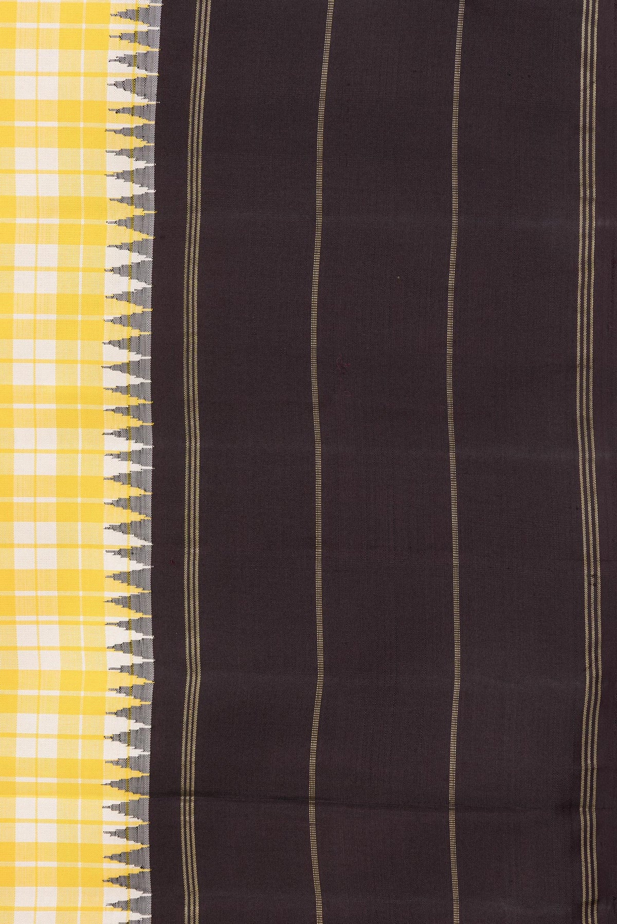 Border image of Pure Silk Yellow Dual Tone Kanjivaram Saree with Checked design on the body and Zari Border. 